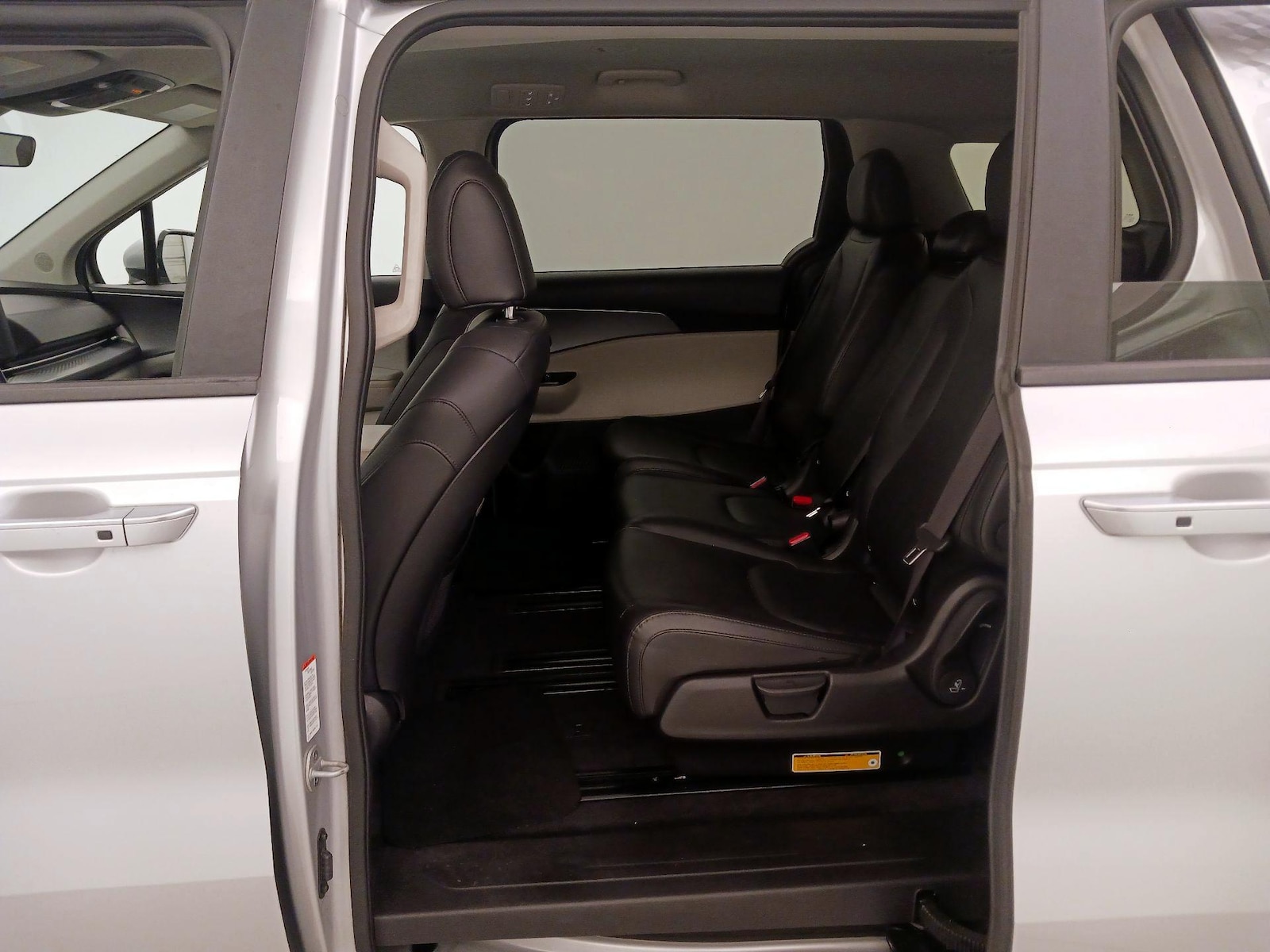 2022 Kia Carnival LX Seat Pkg - Photo 20
