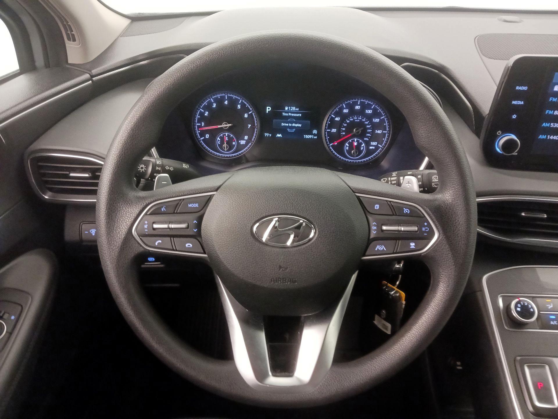 Thumbnail: 2023 Hyundai Santa Fe - 10
