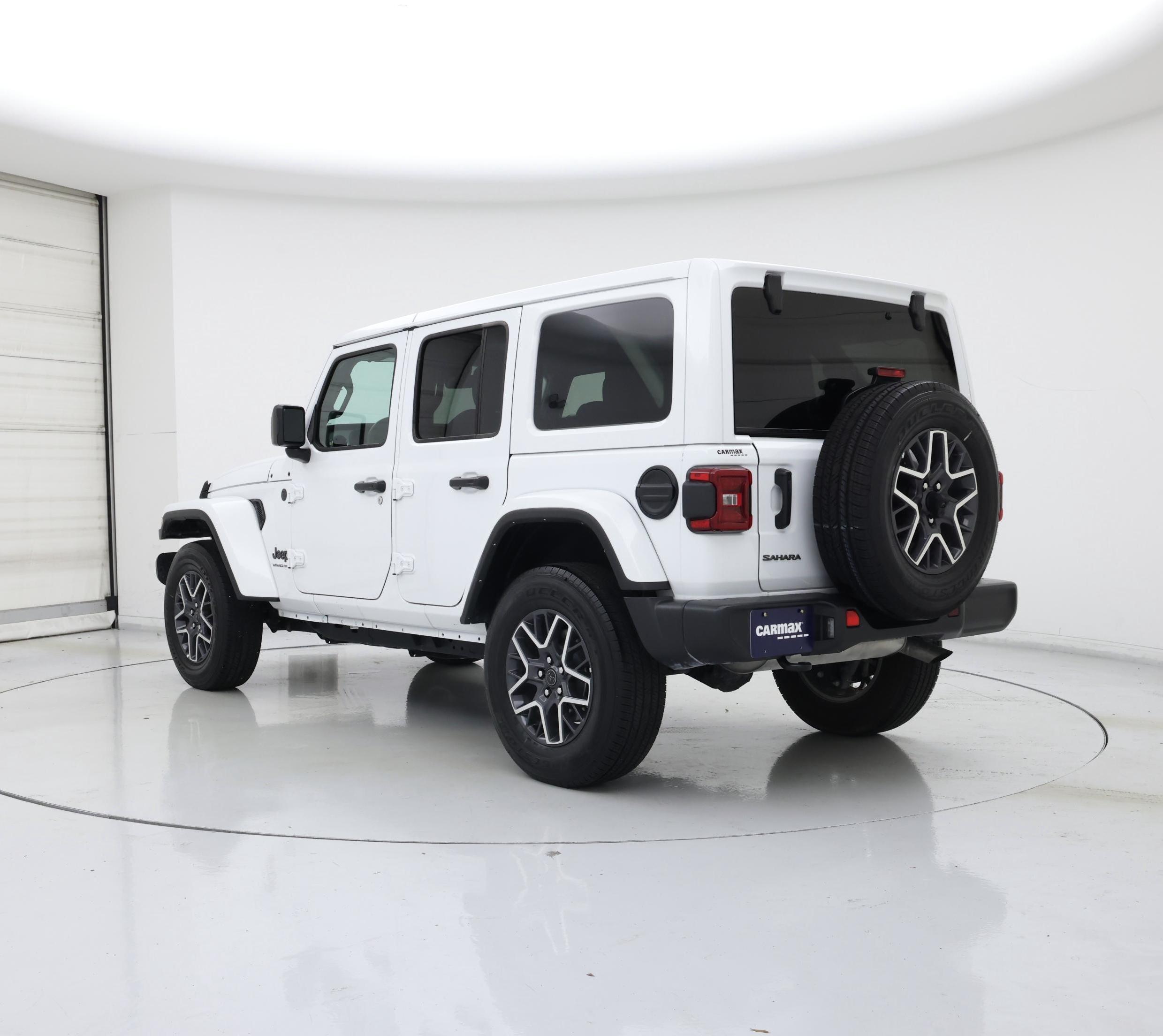 Thumbnail: 2025 Jeep Wrangler - 2