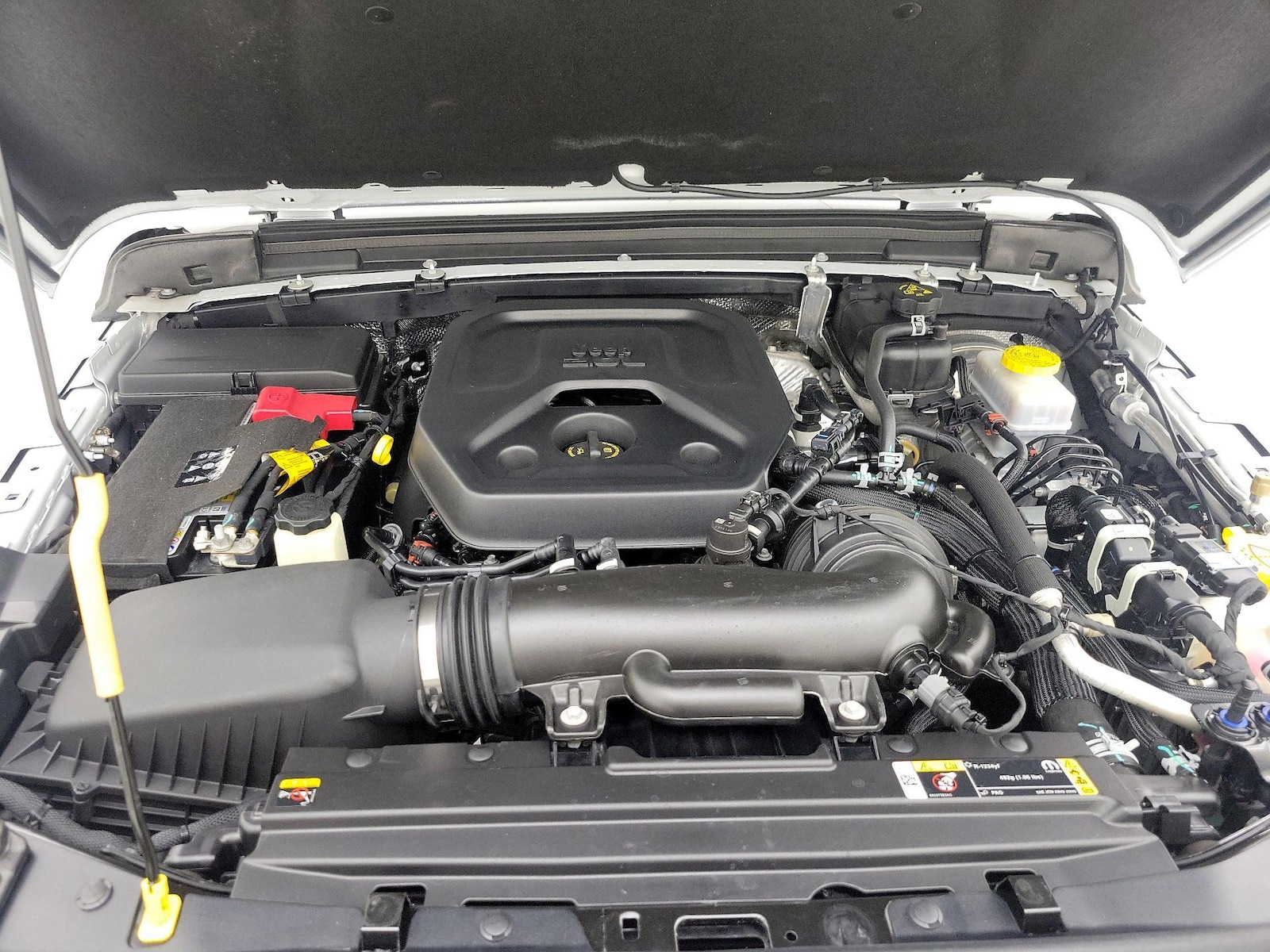 2025 Jeep Wrangler 4-Door Sahara - Photo 23