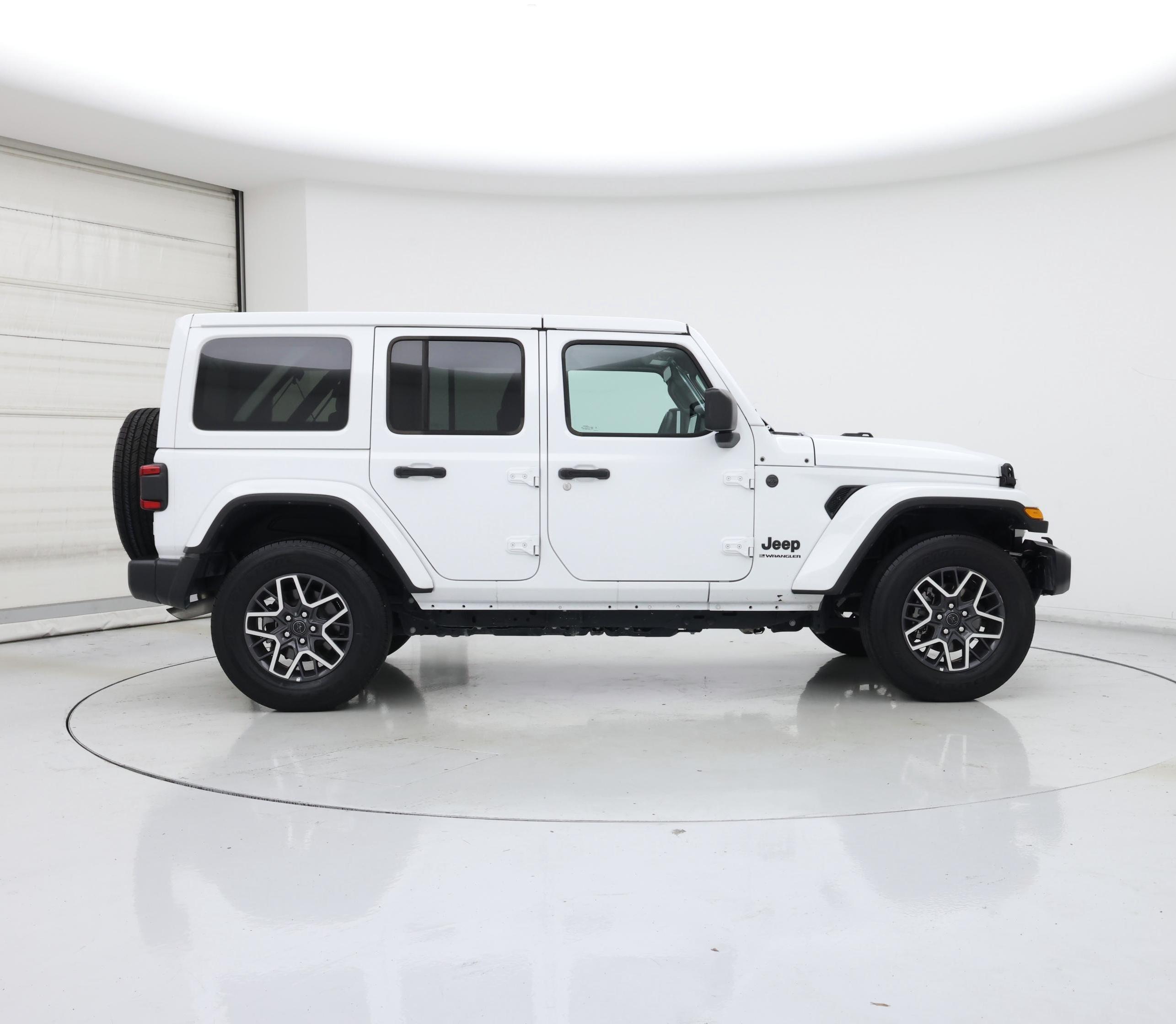 Thumbnail: 2025 Jeep Wrangler - 7