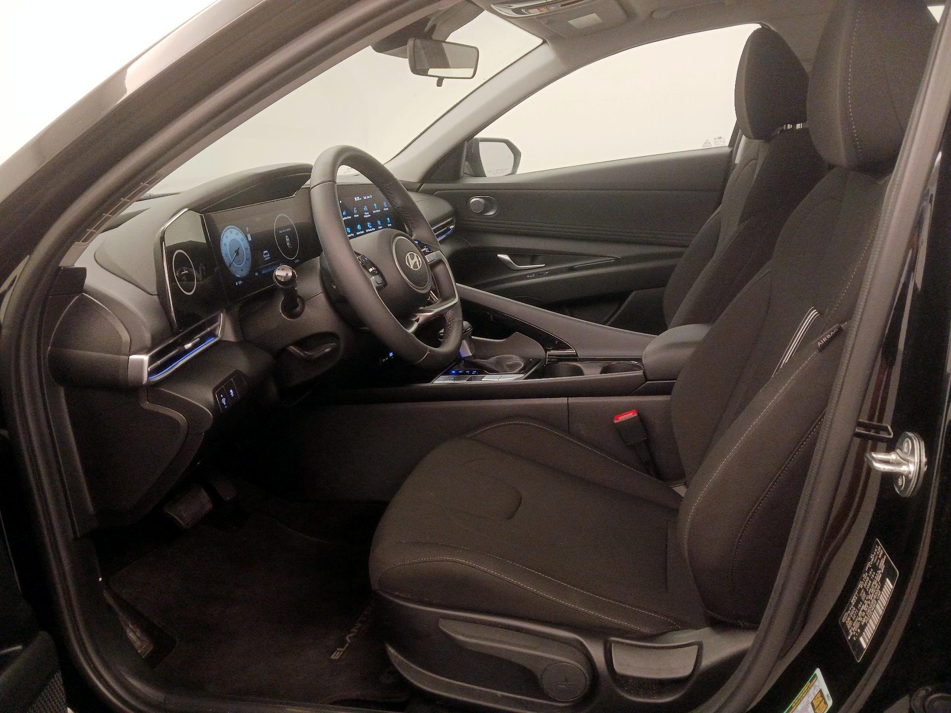 Thumbnail: 2024 Hyundai Elantra - 11