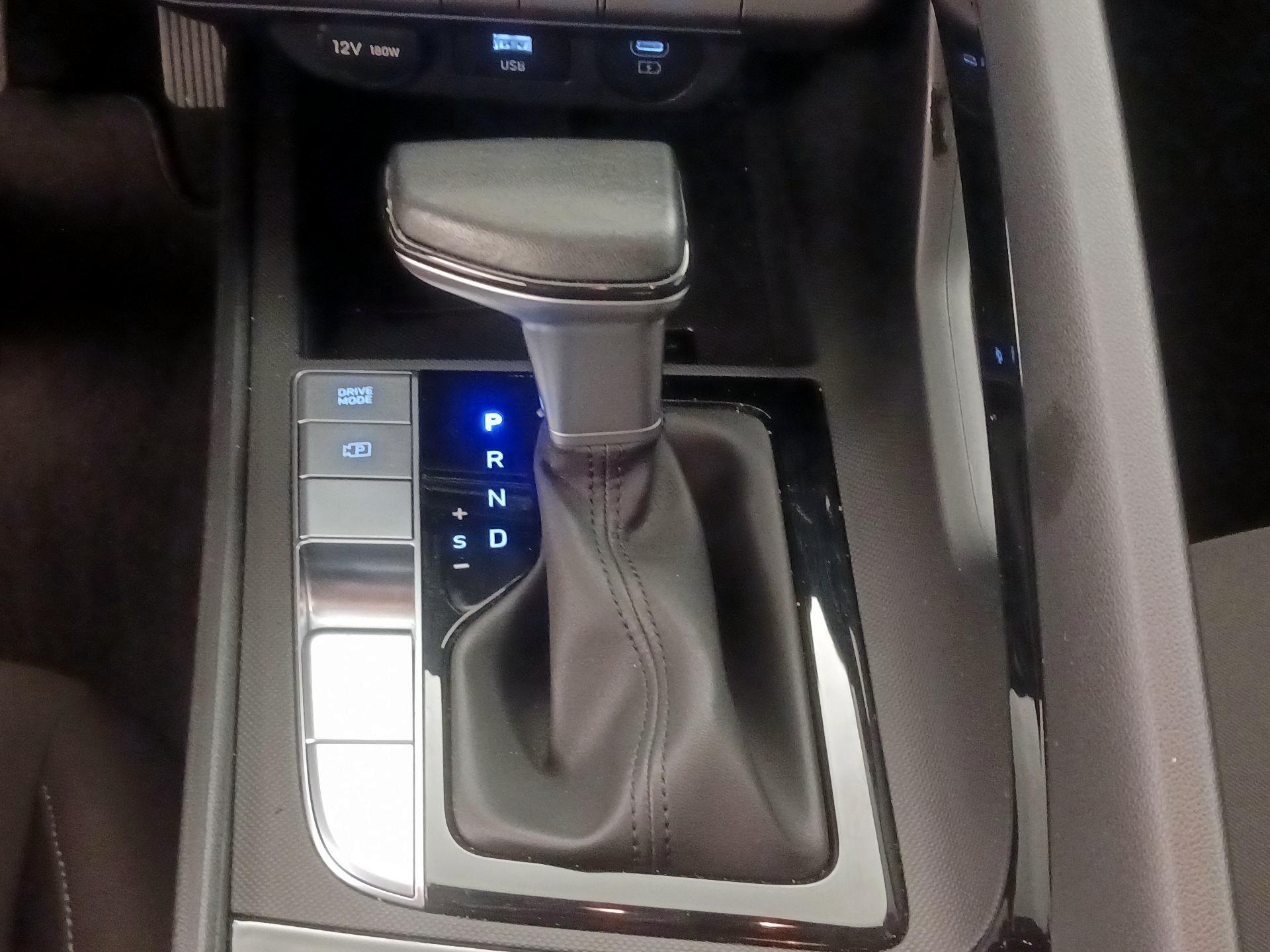 Thumbnail: 2024 Hyundai Elantra - 18