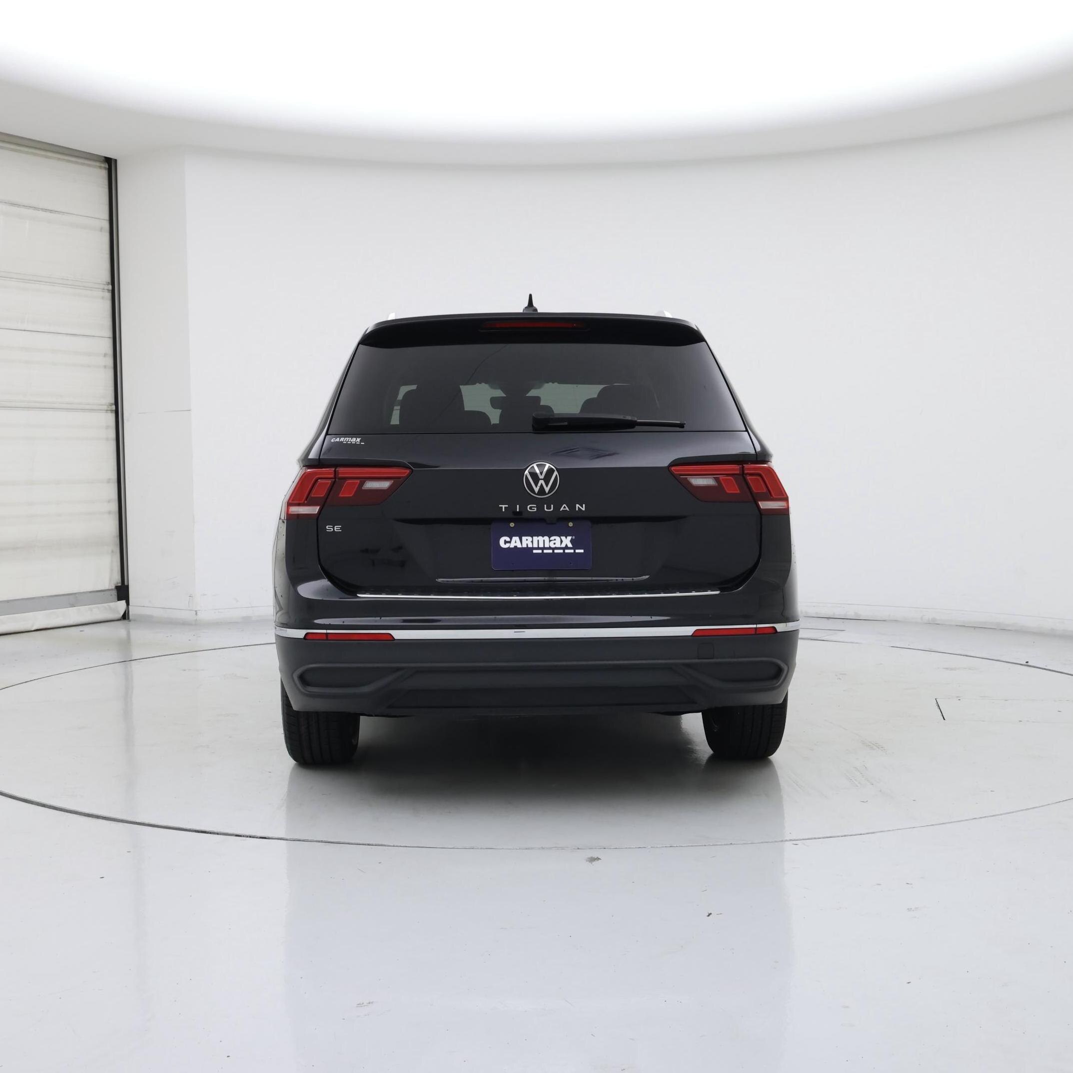 Thumbnail: 2024 Volkswagen Tiguan - 6