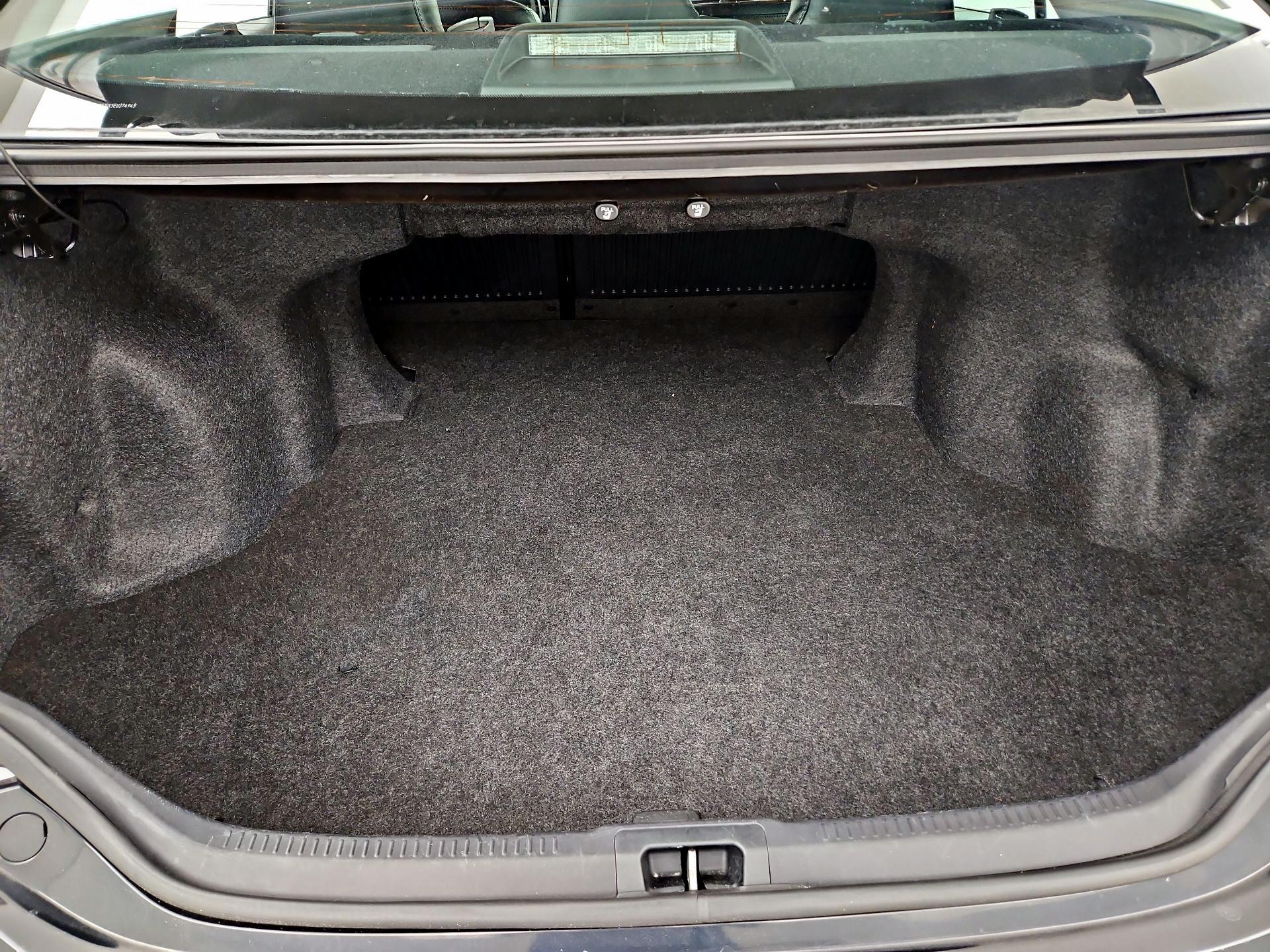 Thumbnail: 2014 Toyota Camry - 20