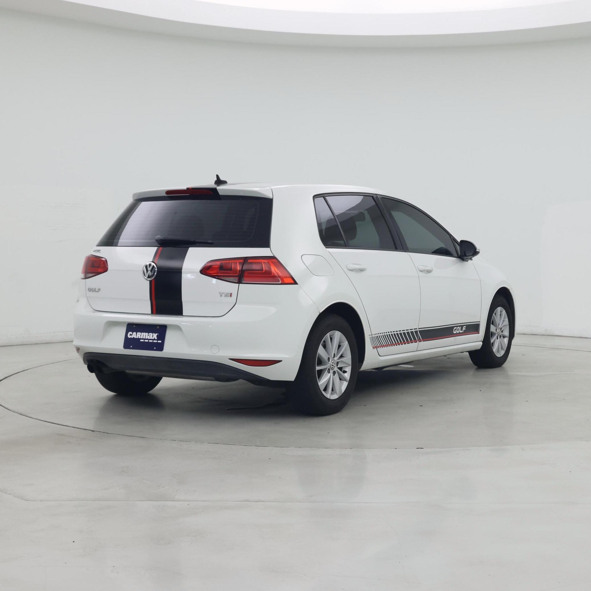 Thumbnail: 2016 Volkswagen Golf - 8