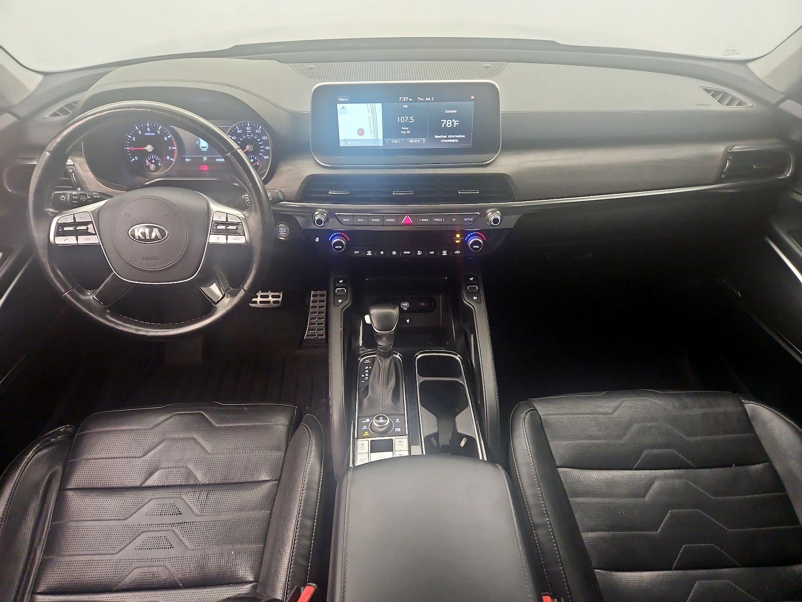 Apple CarPlay® & Android Auto™
