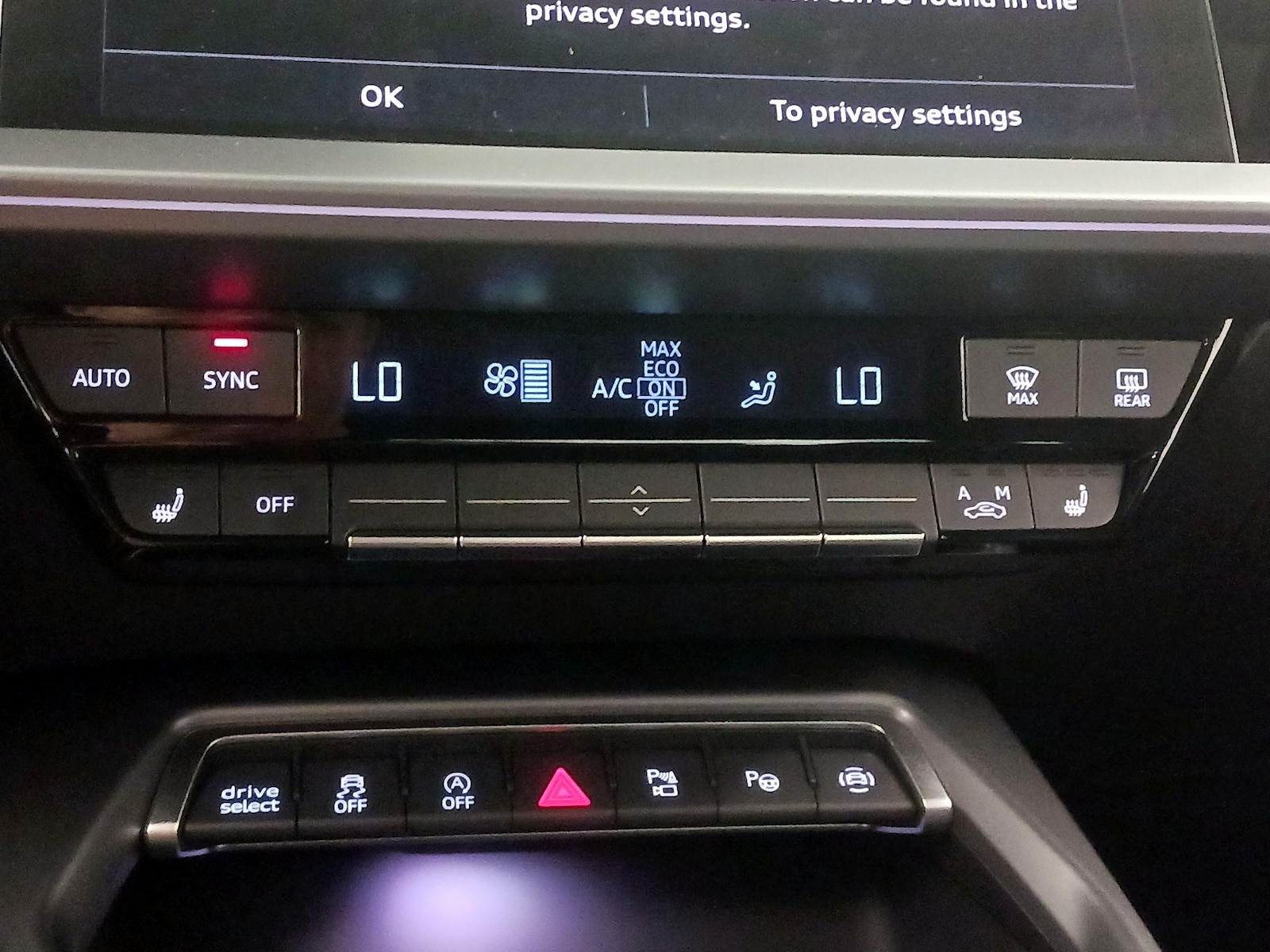 2025 Audi A3 Premium - Photo 18