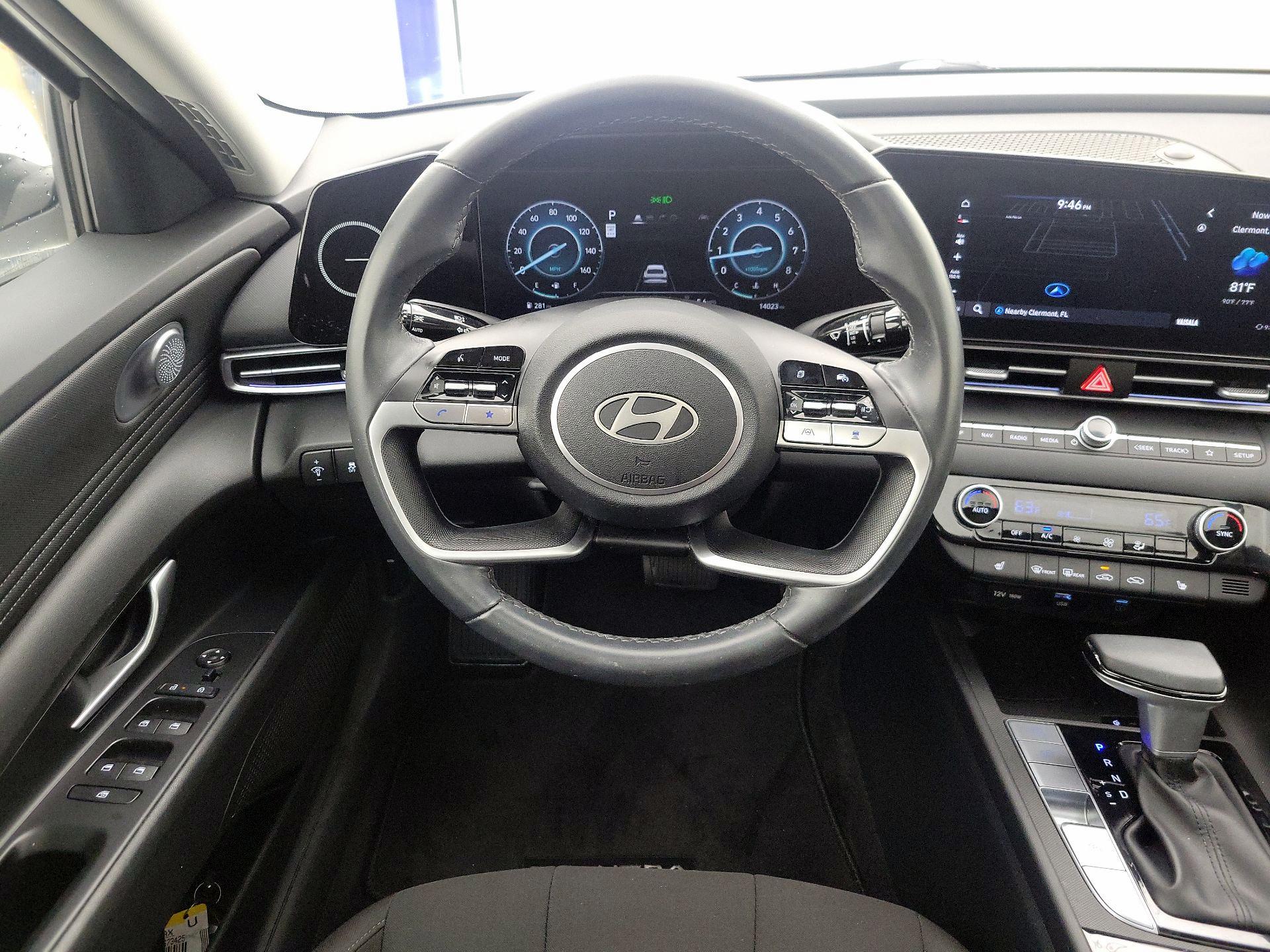 Thumbnail: 2024 Hyundai Elantra - 10