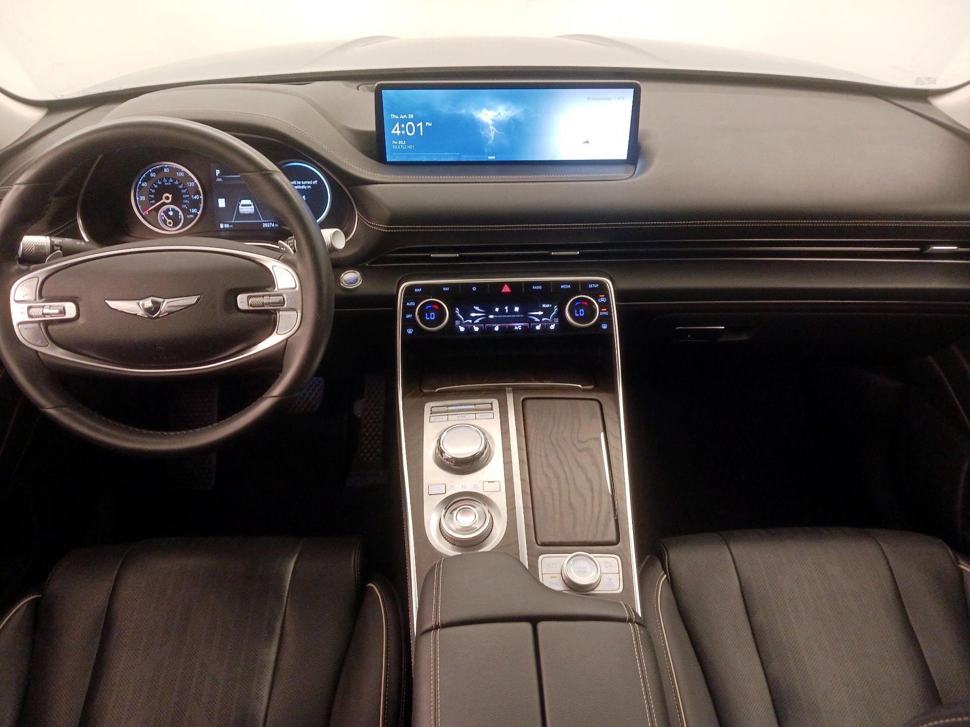 Thumbnail: 2023 Genesis GV80 - 9