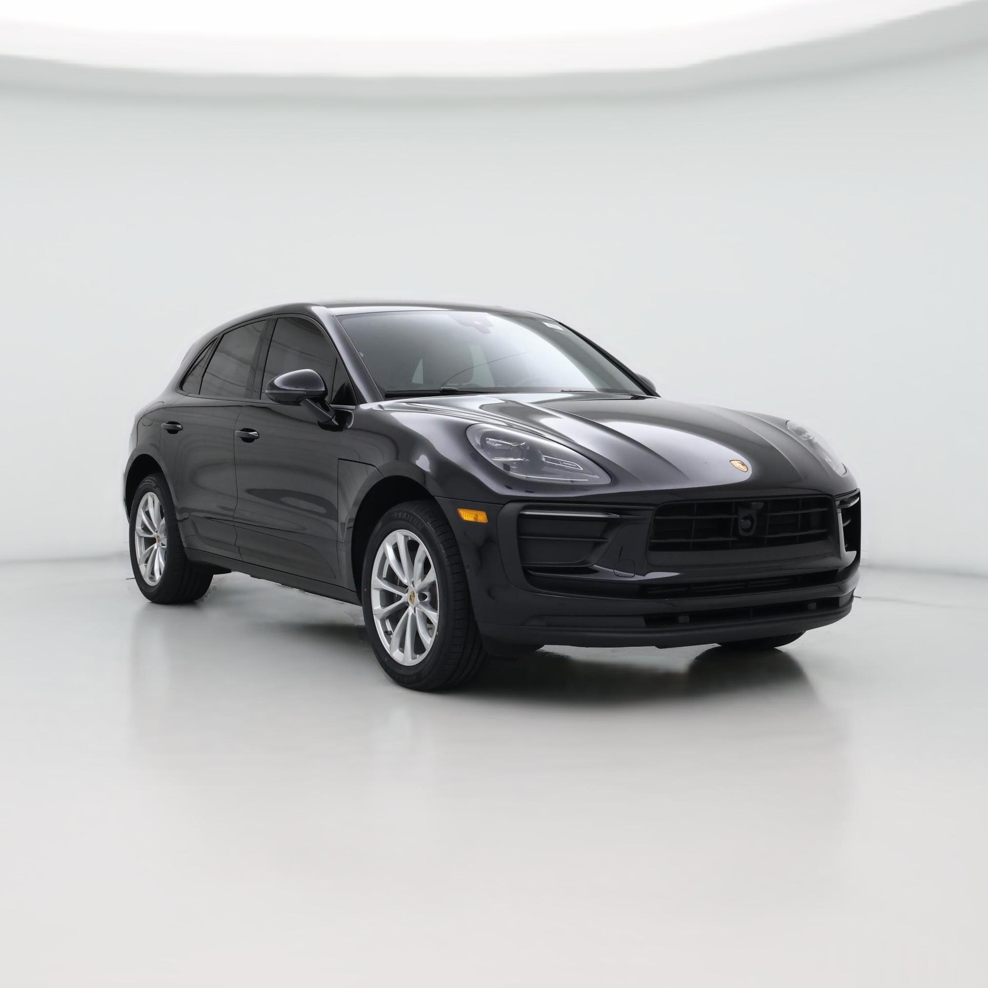 Thumbnail: 2022 Porsche Macan - 1