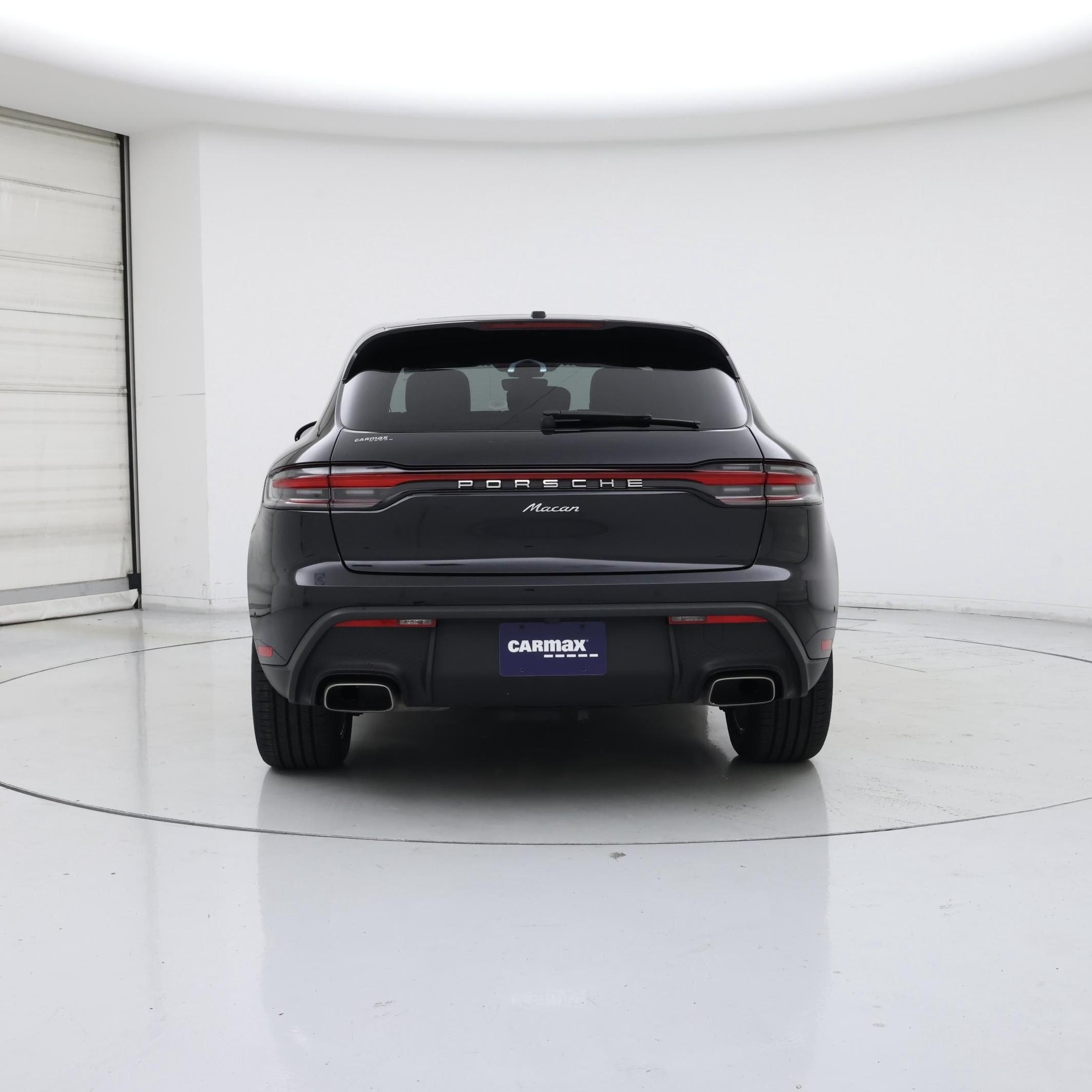 Thumbnail: 2022 Porsche Macan - 6