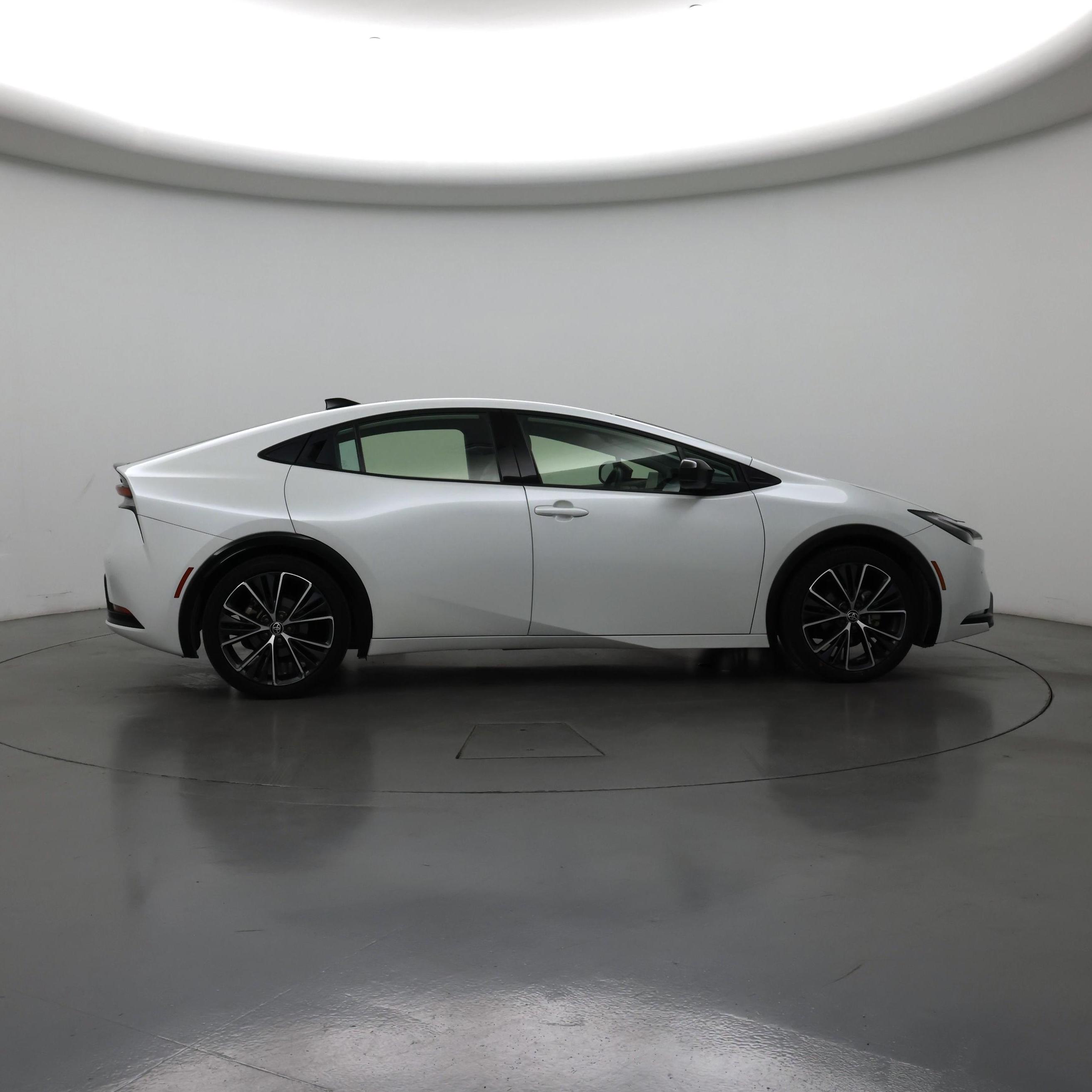 Thumbnail: 2024 Toyota Prius - 7