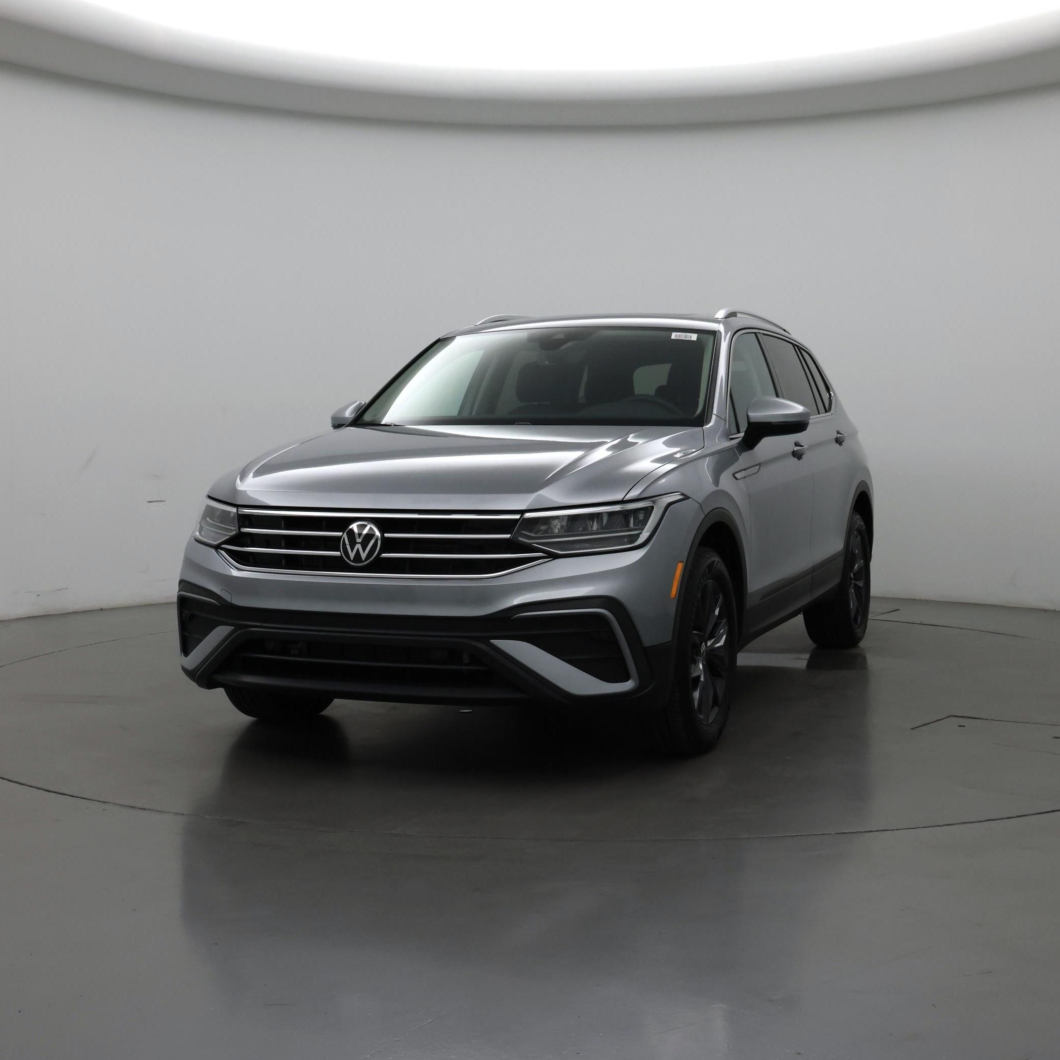 Thumbnail: 2023 Volkswagen Tiguan - 4