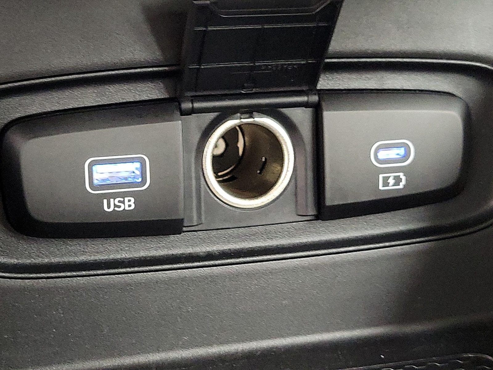 2025 Hyundai Venue SE - Photo 19