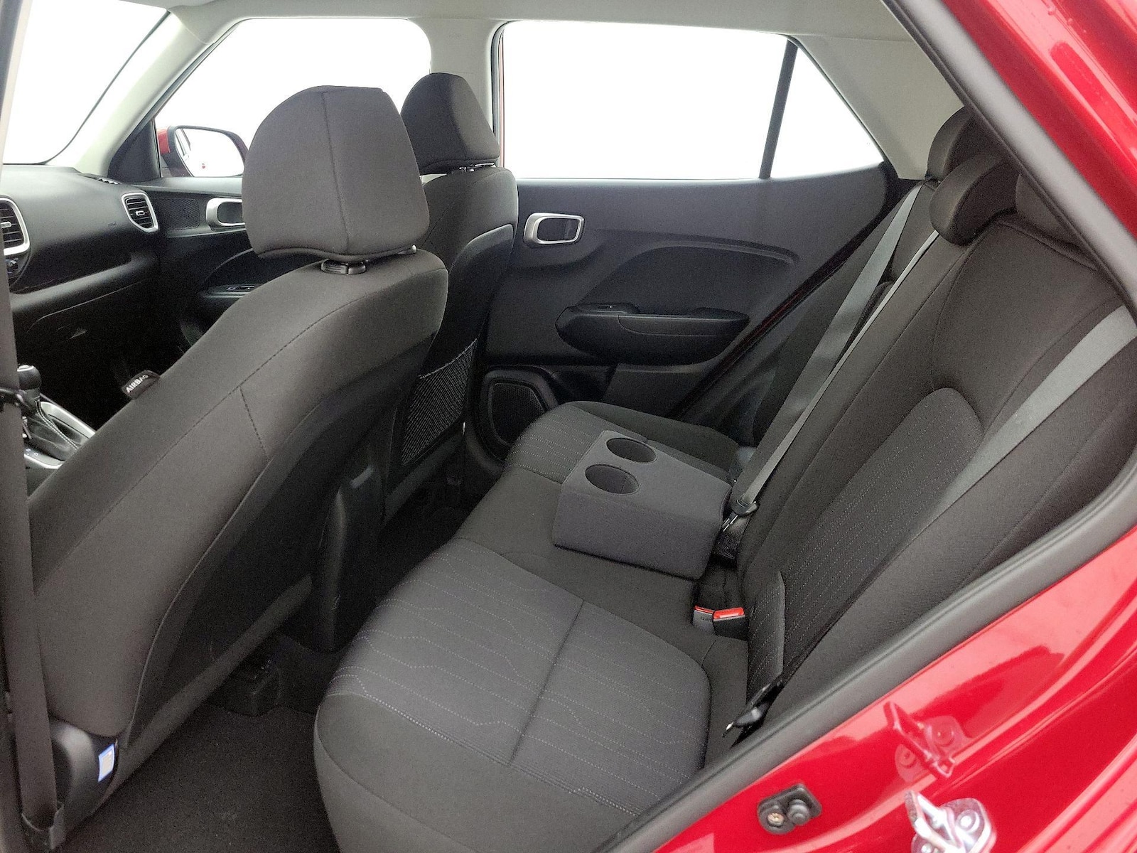 2025 Hyundai Venue SE - Photo 20