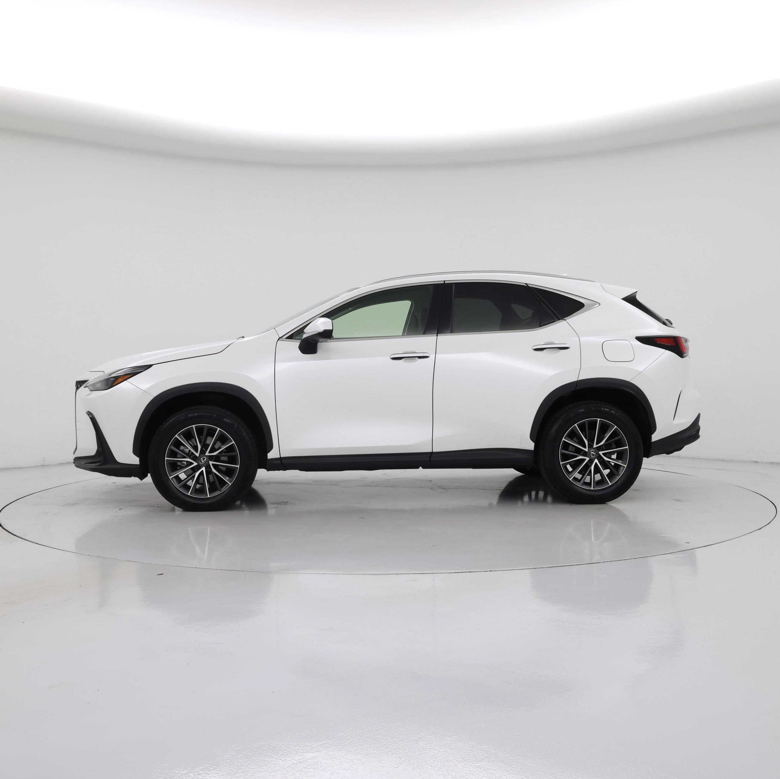 Thumbnail: 2024 Lexus NX - 3