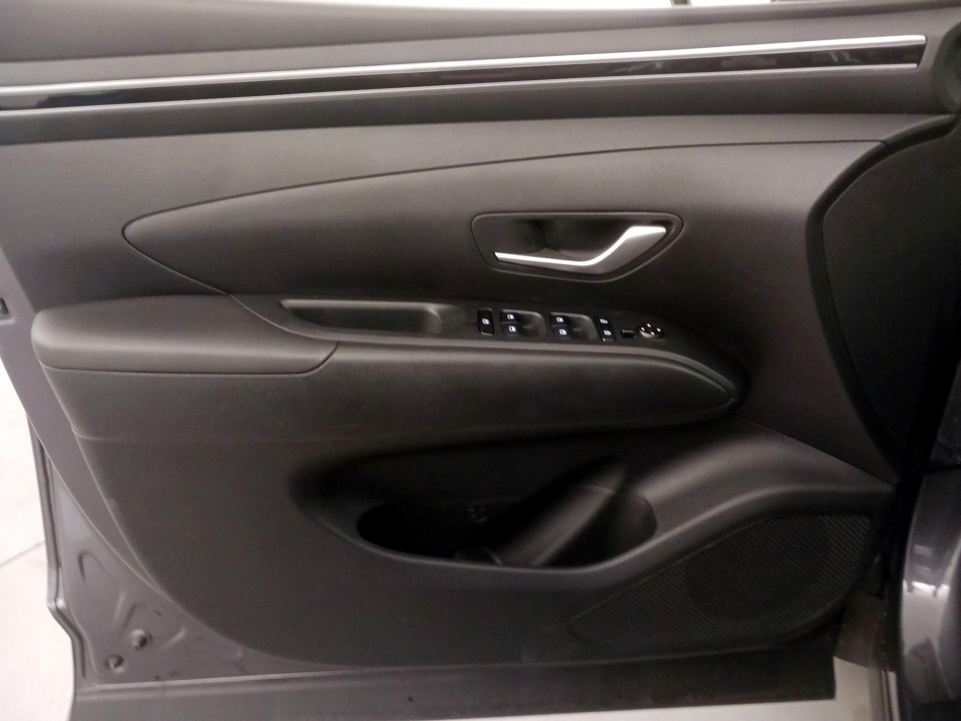 Thumbnail: 2024 Hyundai Tucson - 12