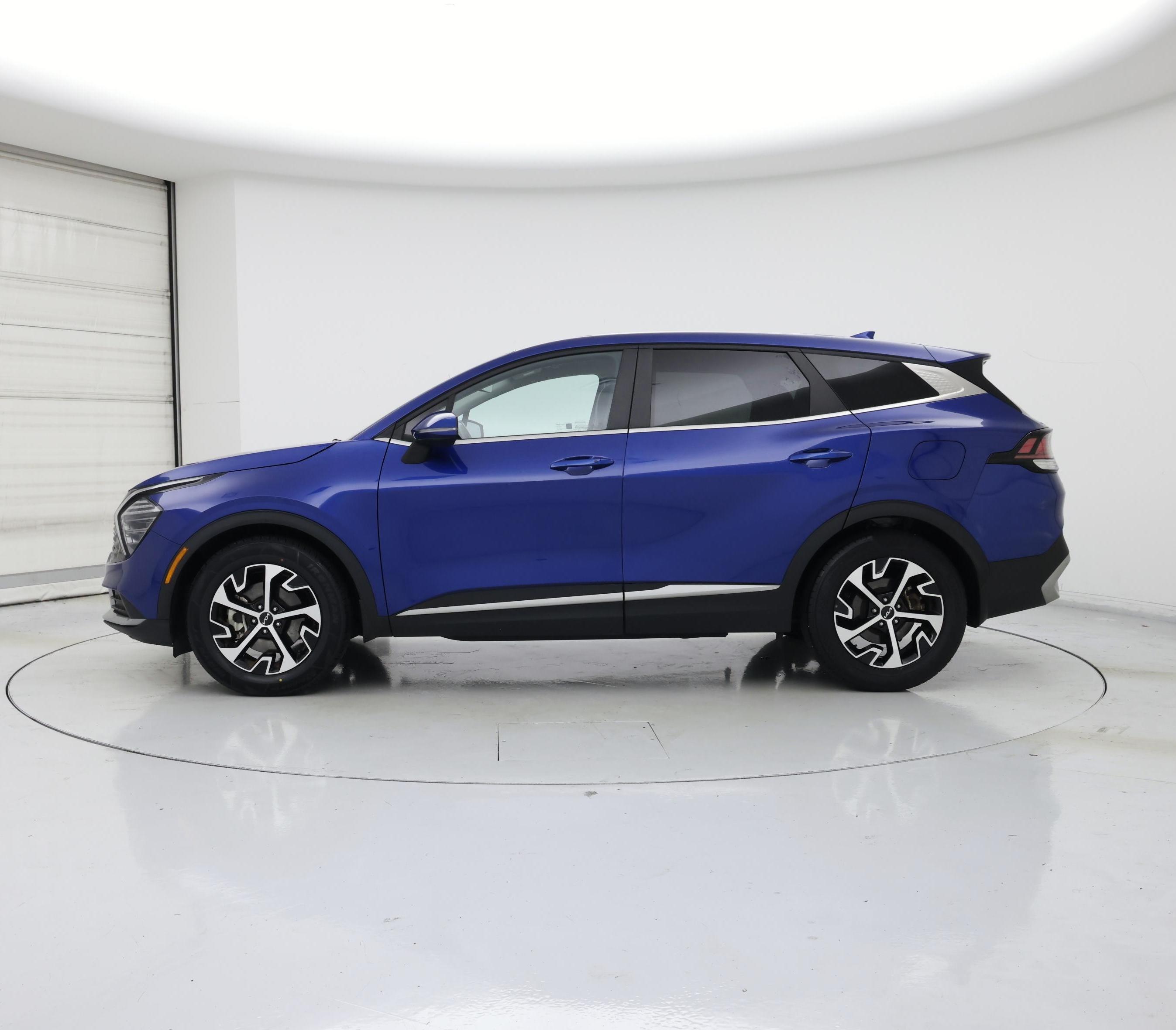 Thumbnail: 2024 Kia Sportage - 3