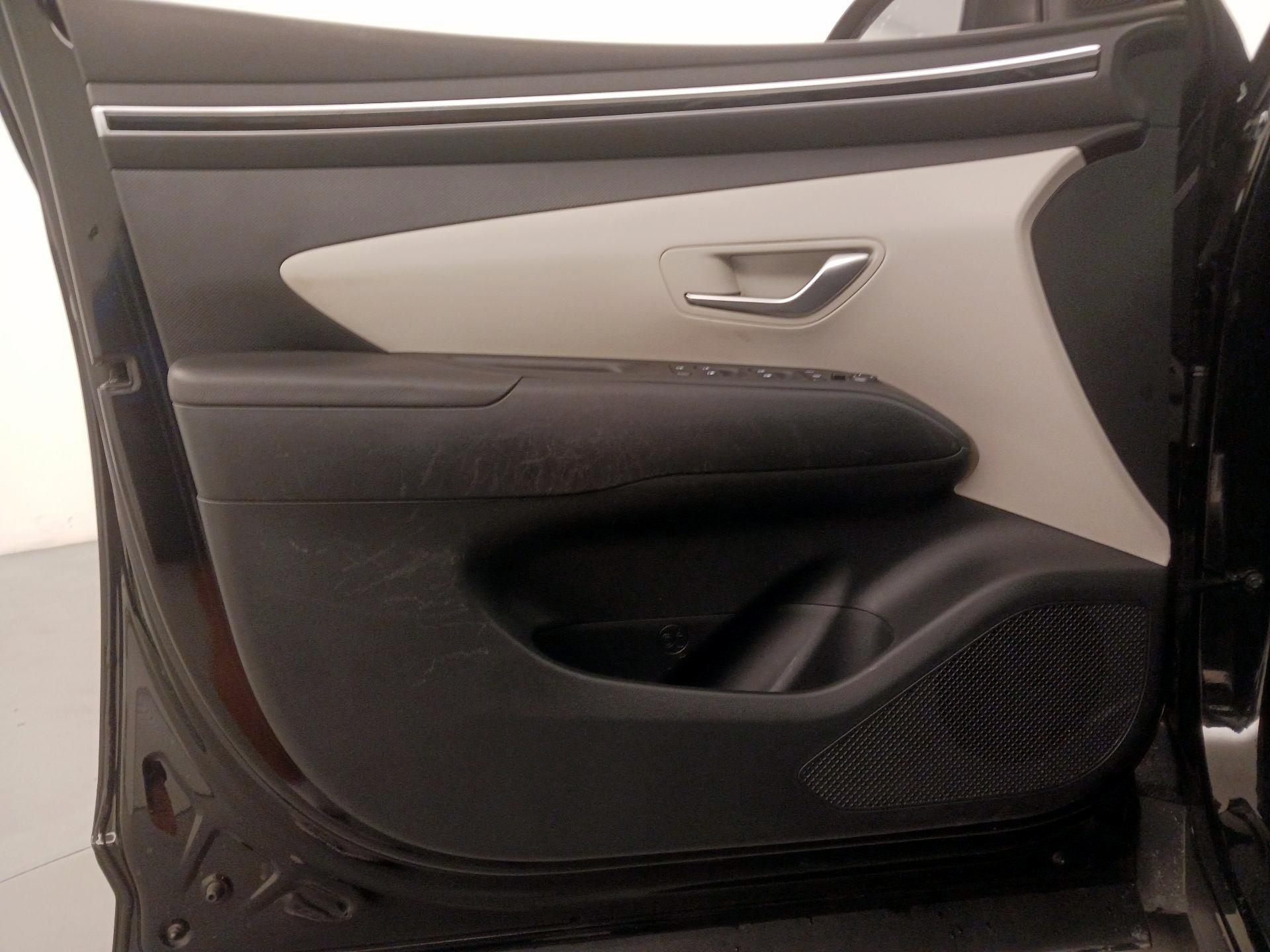 Thumbnail: 2023 Hyundai Tucson - 12