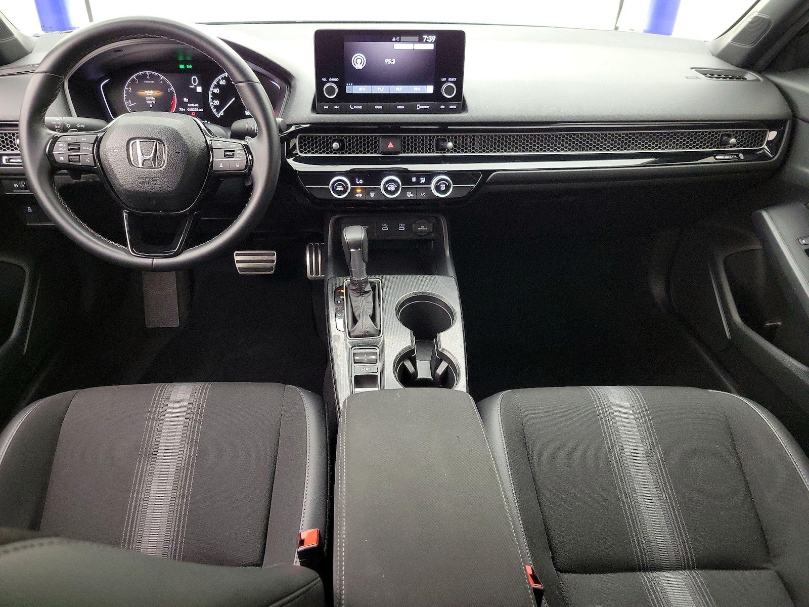 2025 Honda Civic Sport - Photo 10