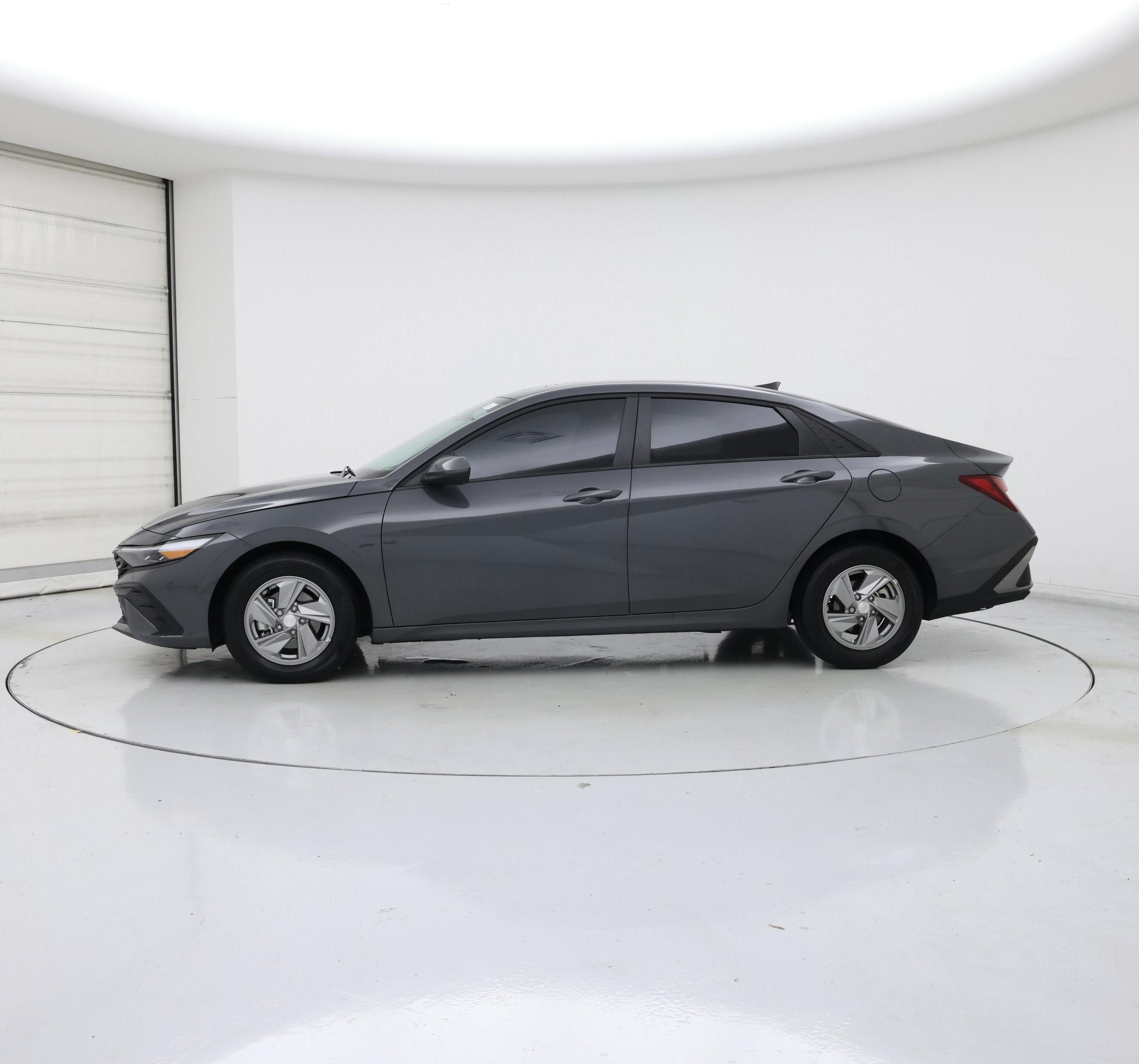Thumbnail: 2025 Hyundai Elantra - 3