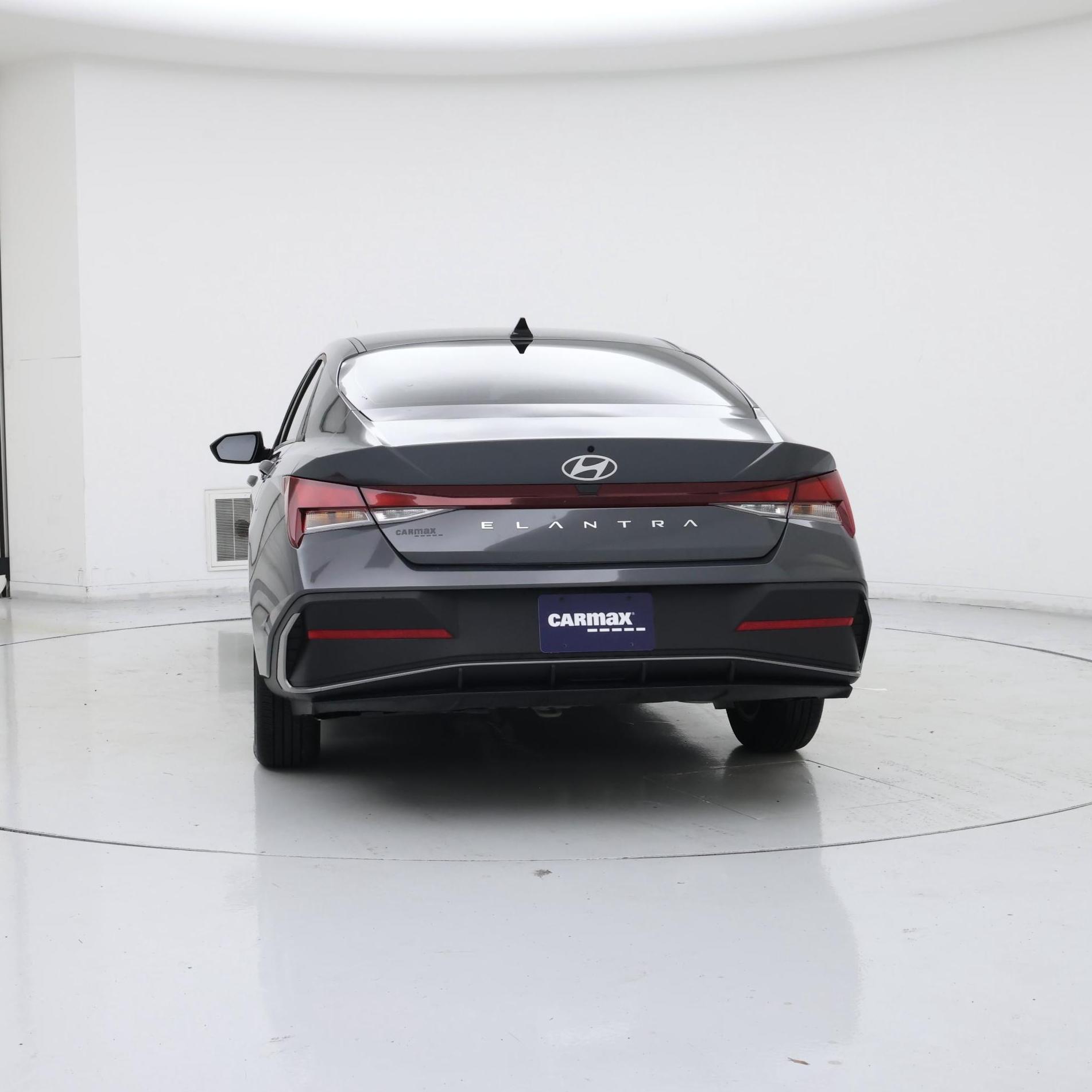Thumbnail: 2025 Hyundai Elantra - 6
