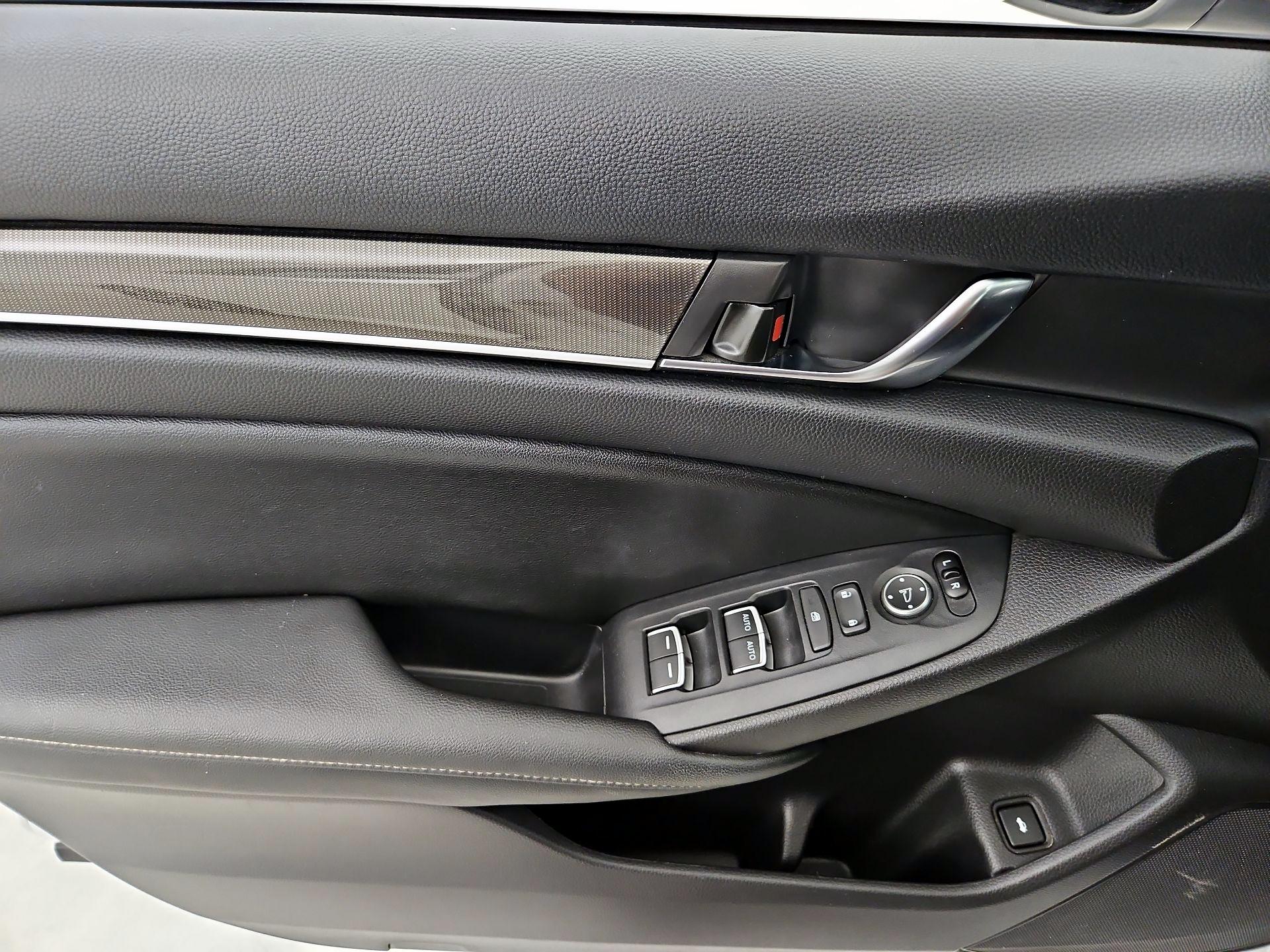Thumbnail: 2020 Honda Accord - 12