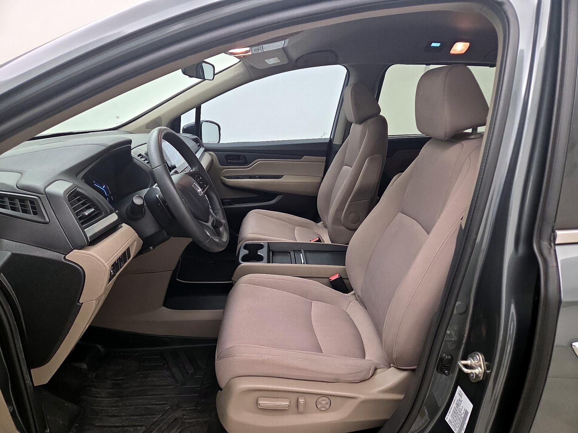 Thumbnail: 2020 Honda Odyssey - 11