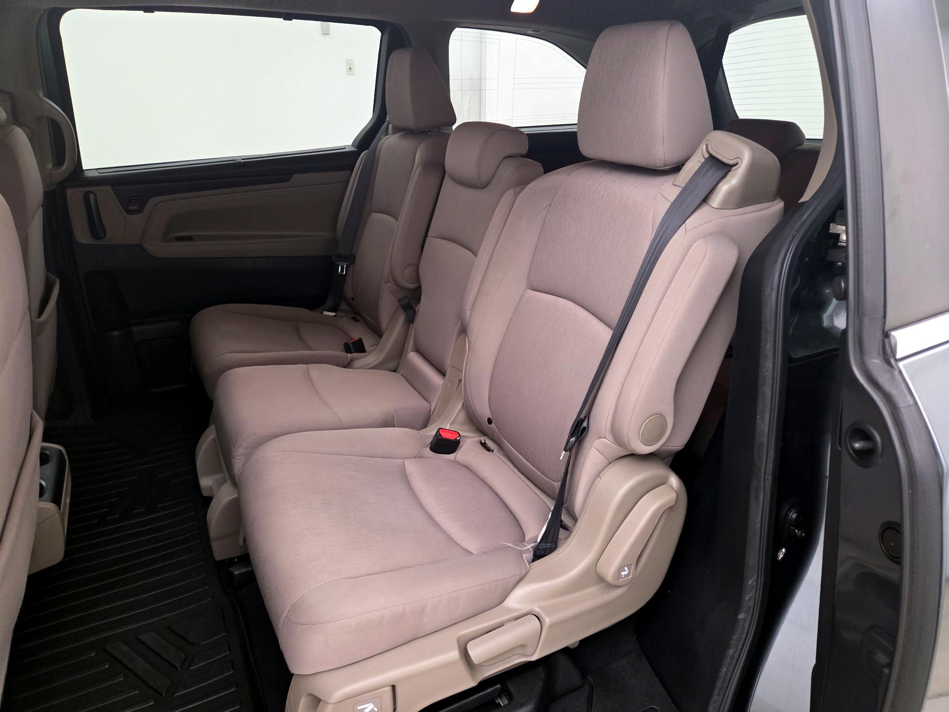Thumbnail: 2020 Honda Odyssey - 19