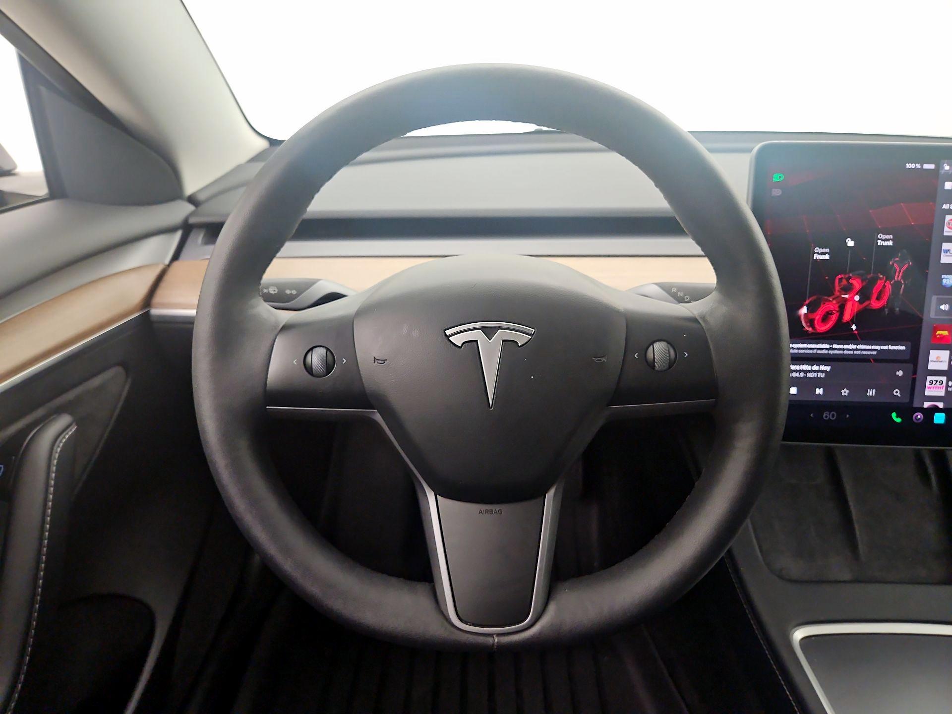 Thumbnail: 2023 Tesla Model 3 - 10