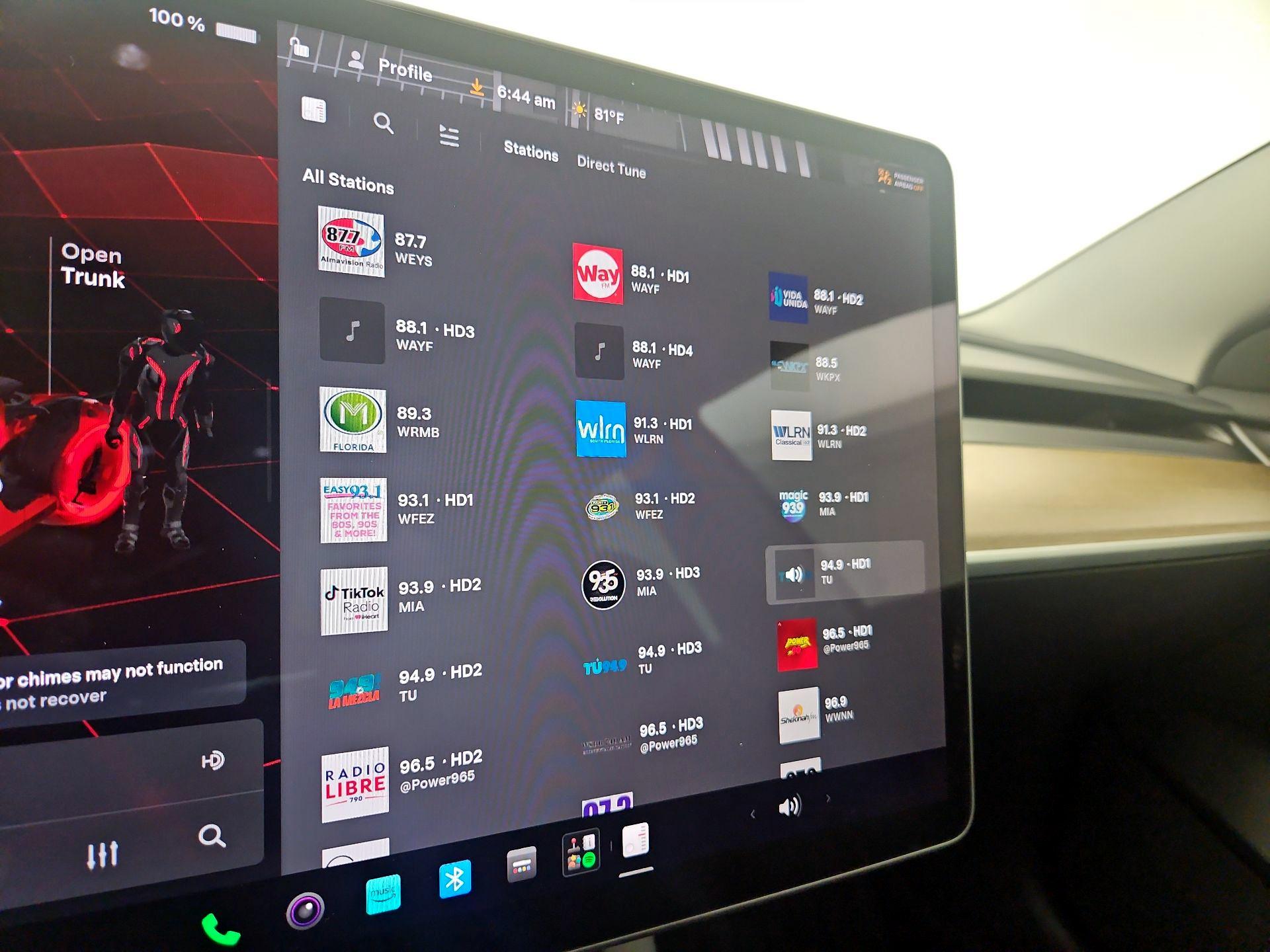 Thumbnail: 2023 Tesla Model 3 - 16