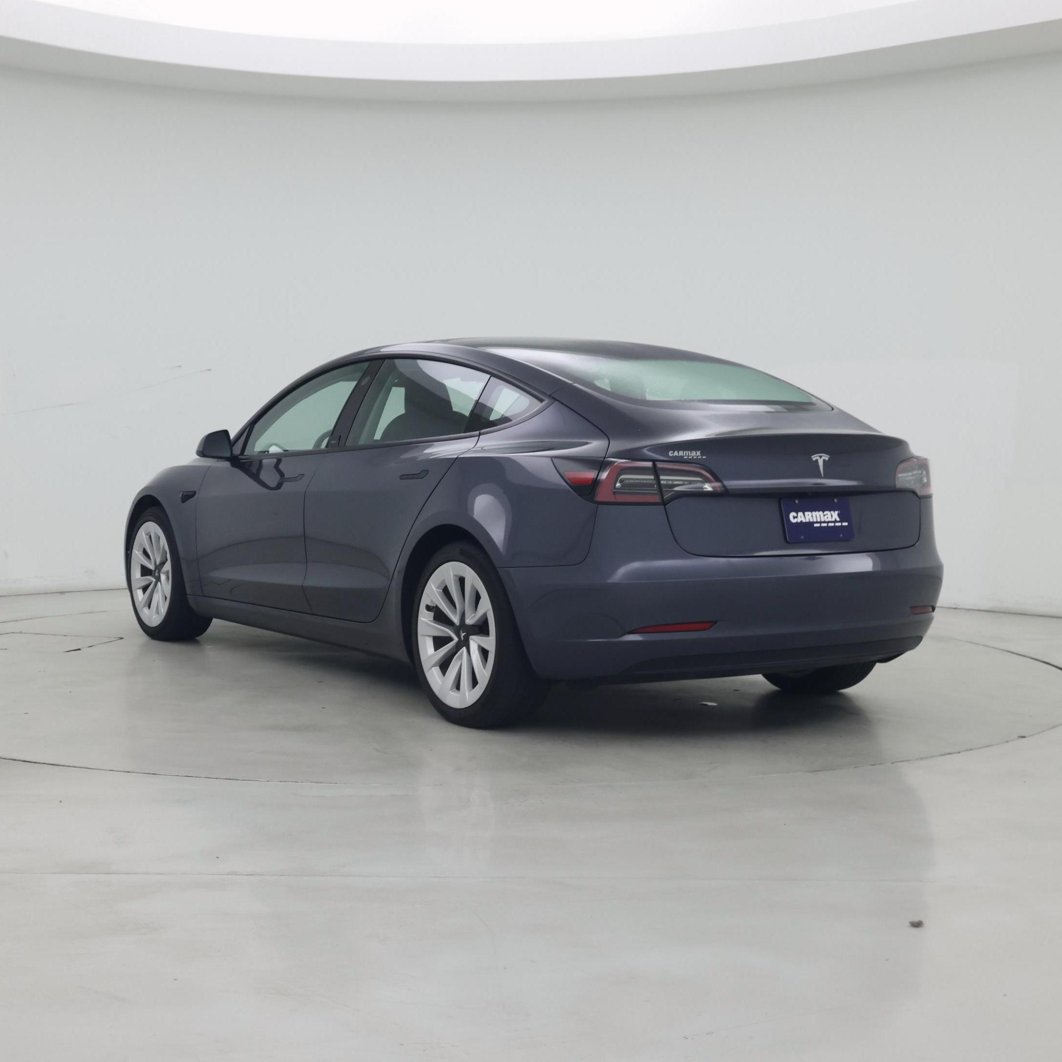 Thumbnail: 2023 Tesla Model 3 - 2