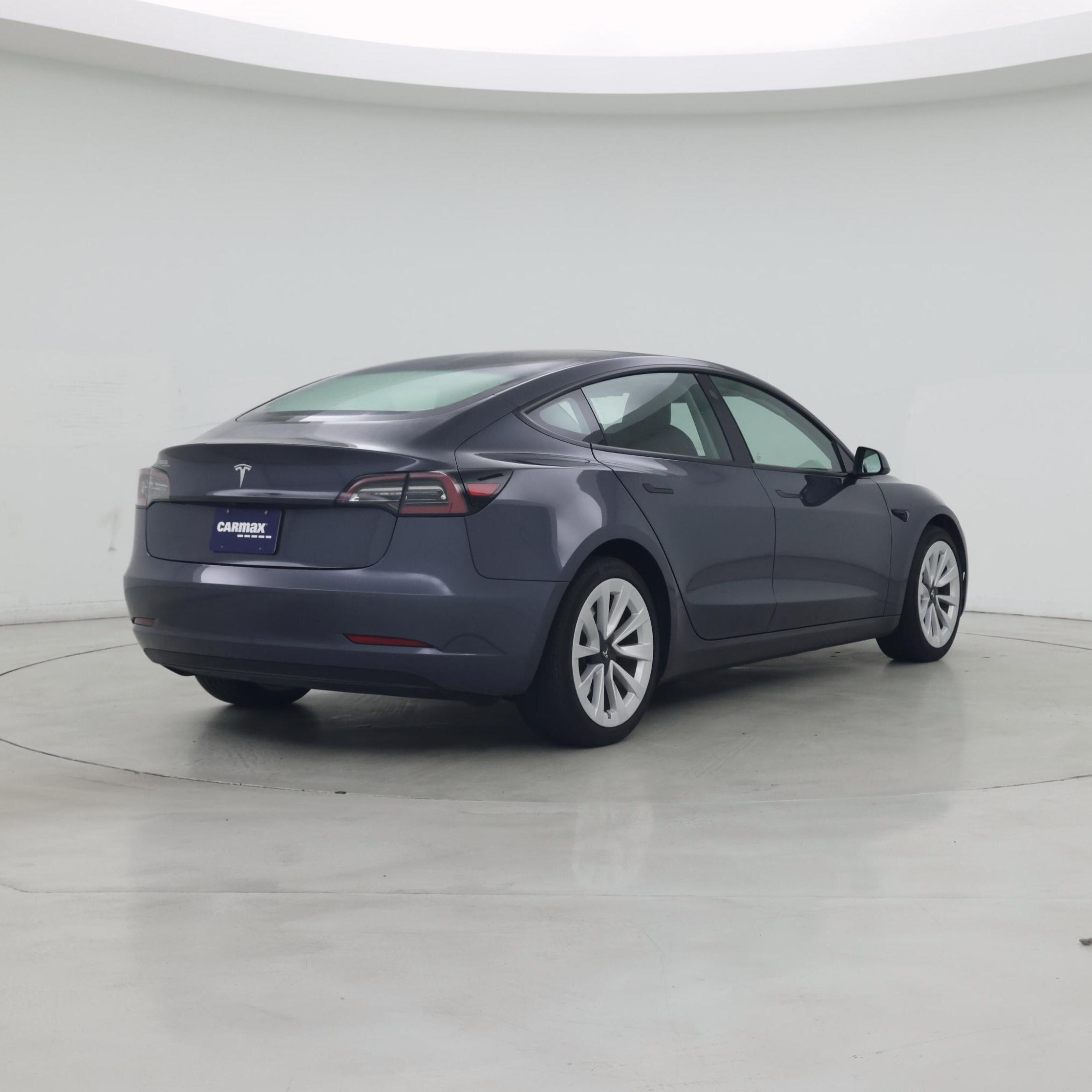 Thumbnail: 2023 Tesla Model 3 - 8