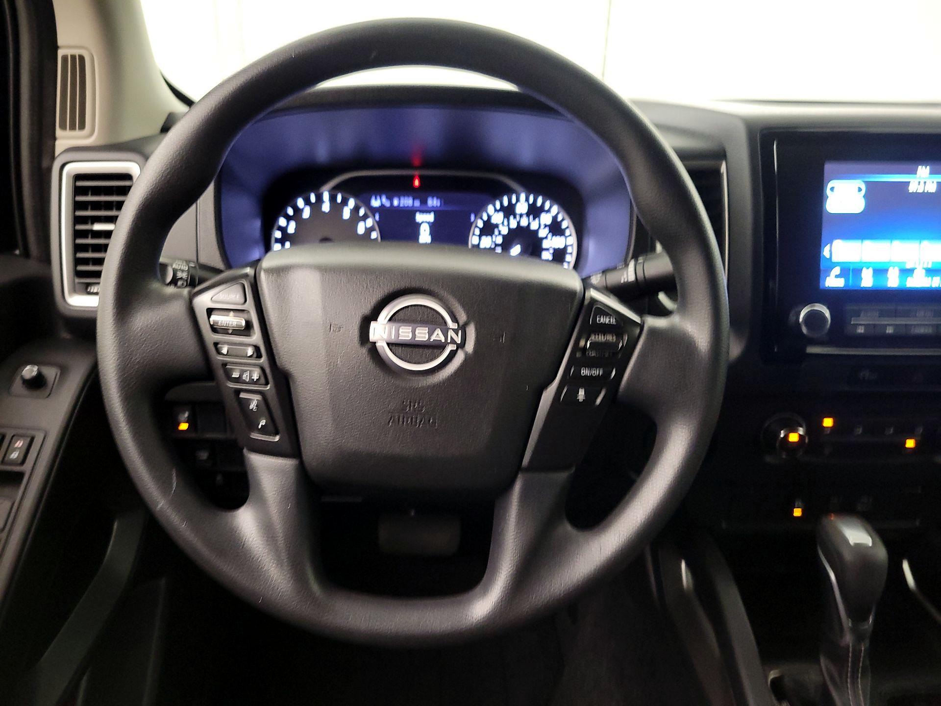 Thumbnail: 2023 Nissan Frontier - 10