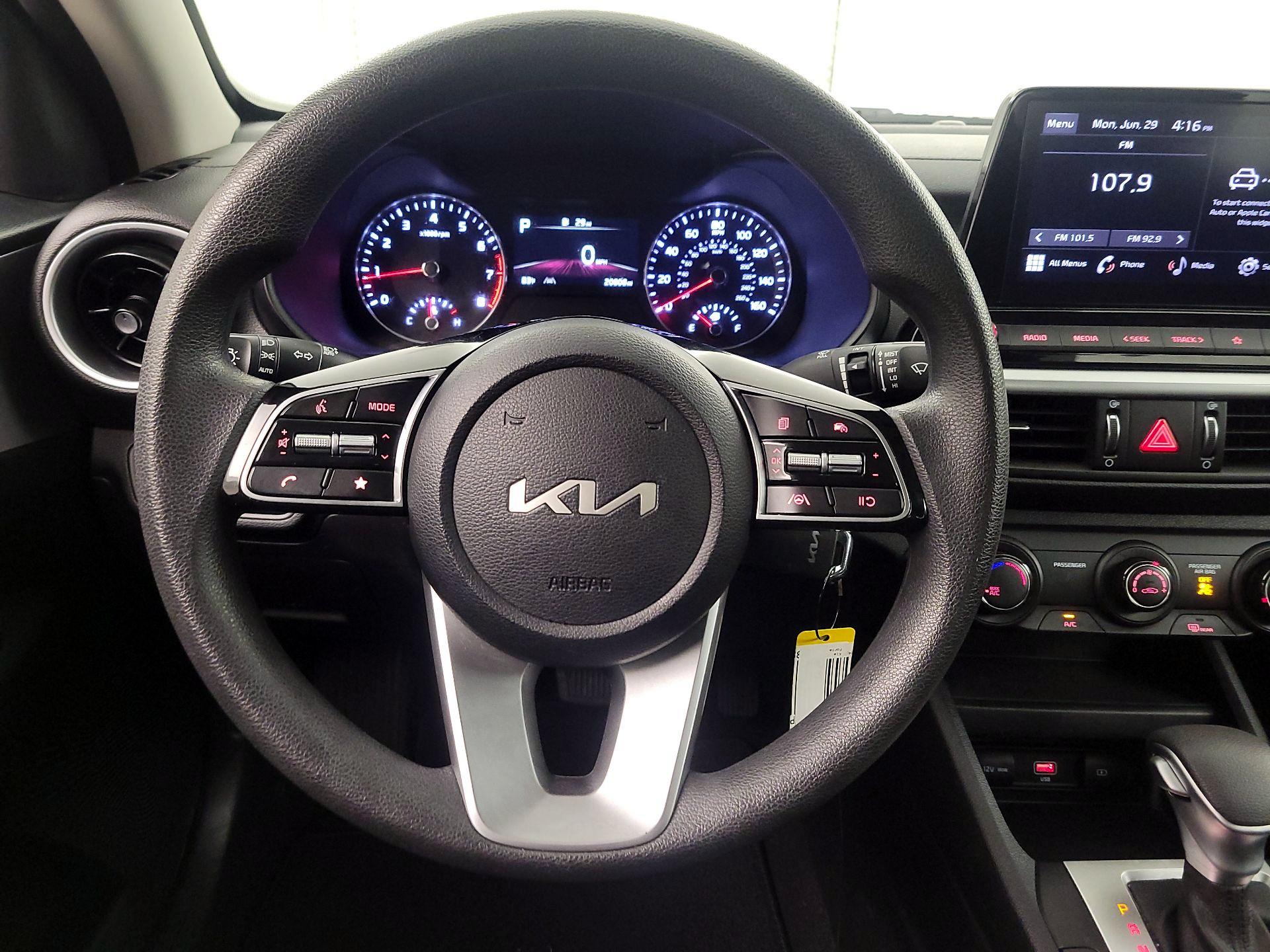Thumbnail: 2024 Kia Forte - 10