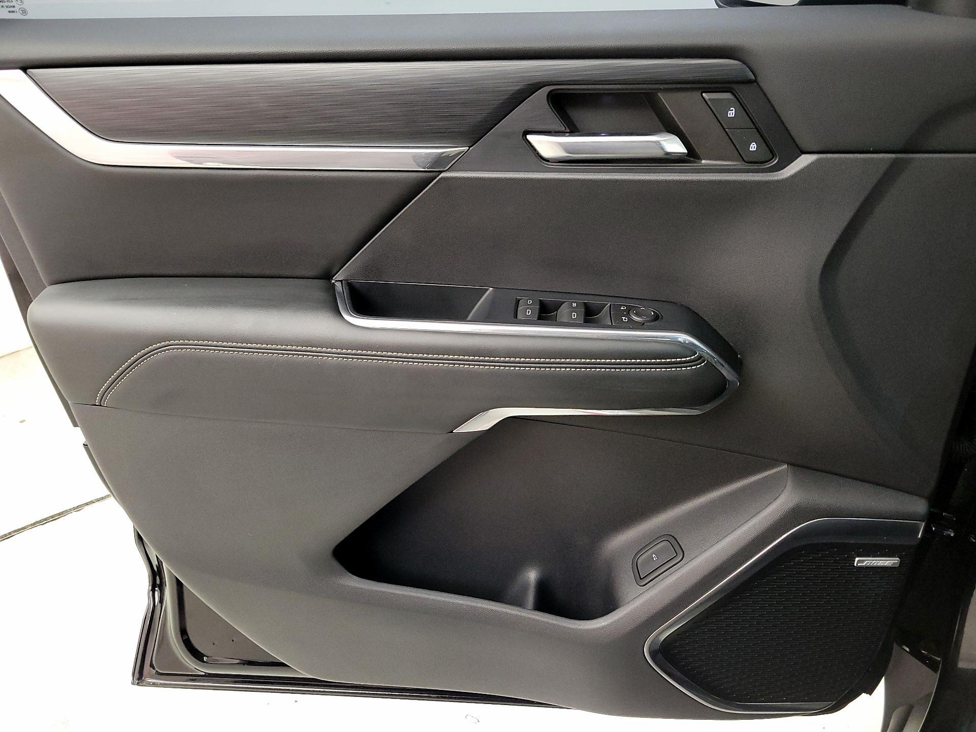 Thumbnail: 2024 GMC Acadia - 12