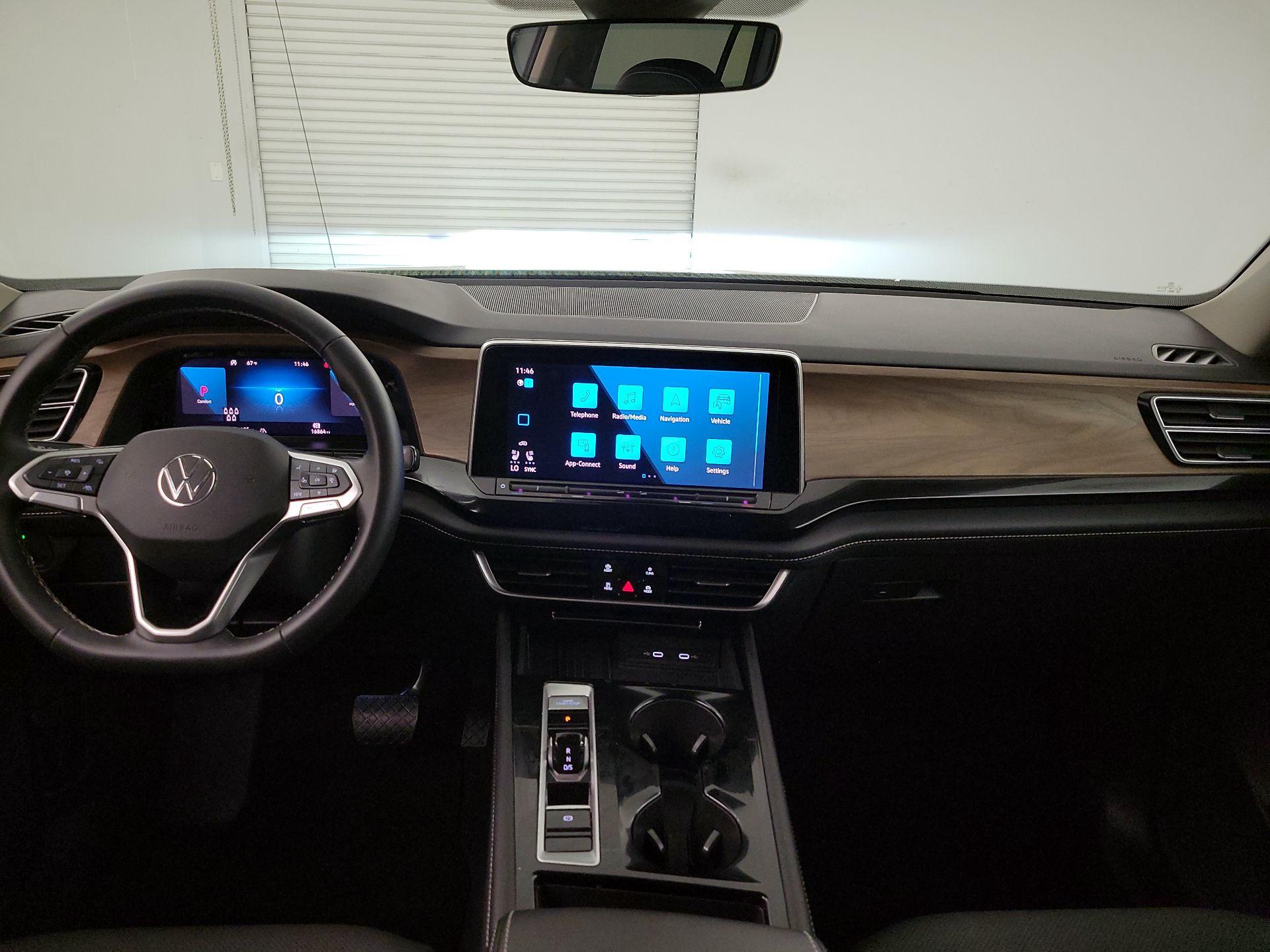 Thumbnail: 2025 Volkswagen Atlas - 9
