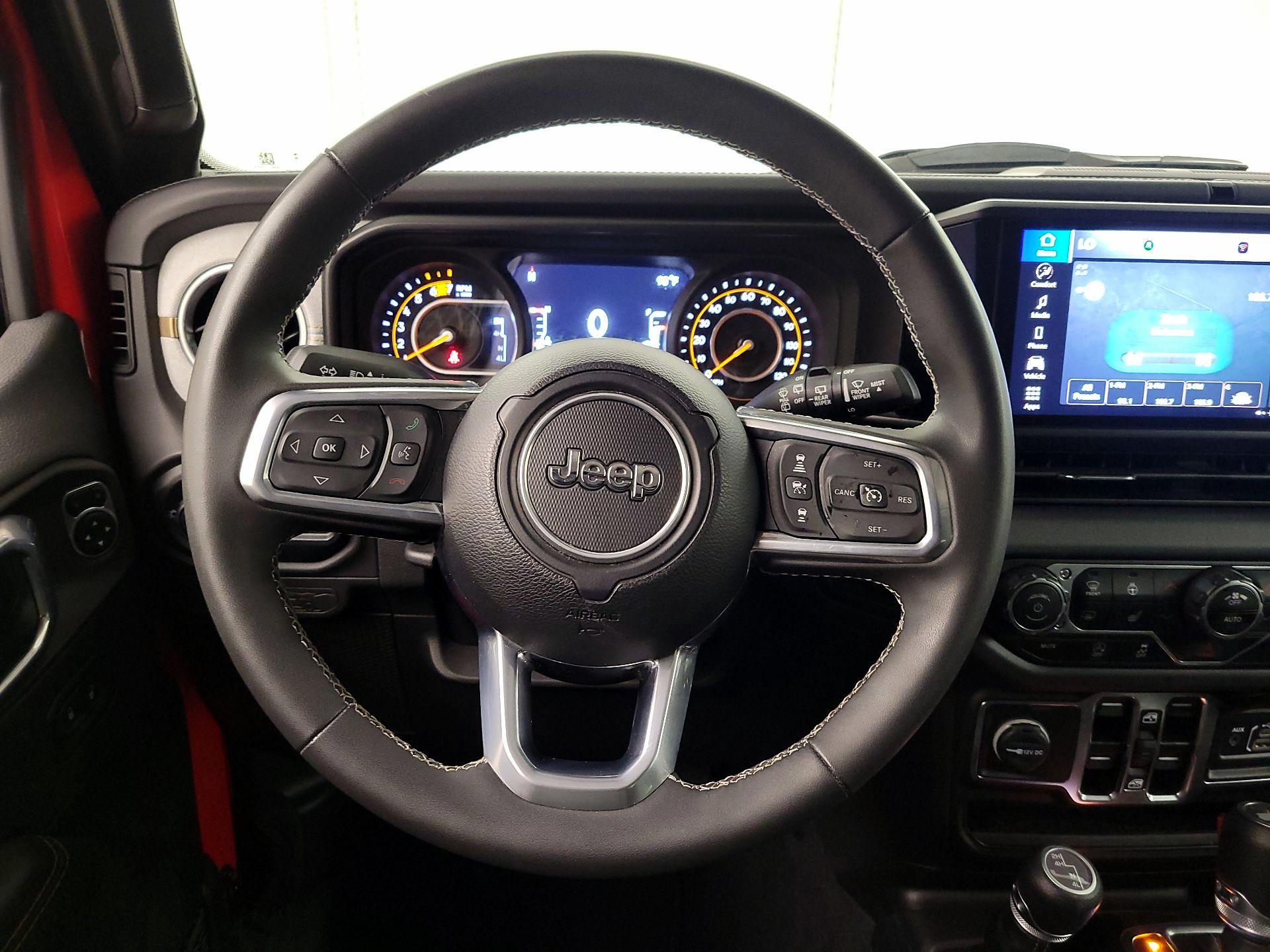 Thumbnail: 2025 Jeep Wrangler - 10