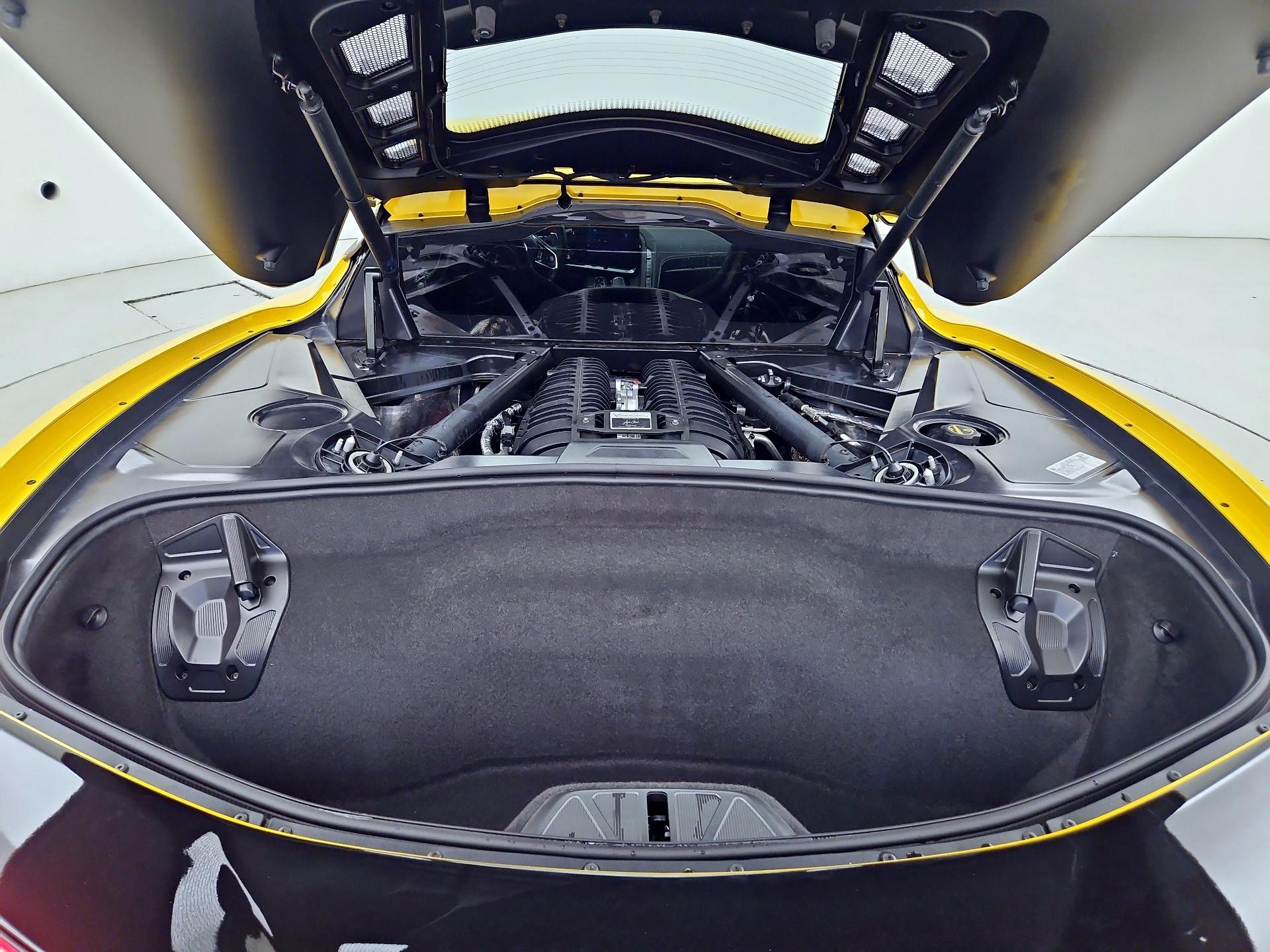 Thumbnail: 2025 Chevrolet Corvette - 20