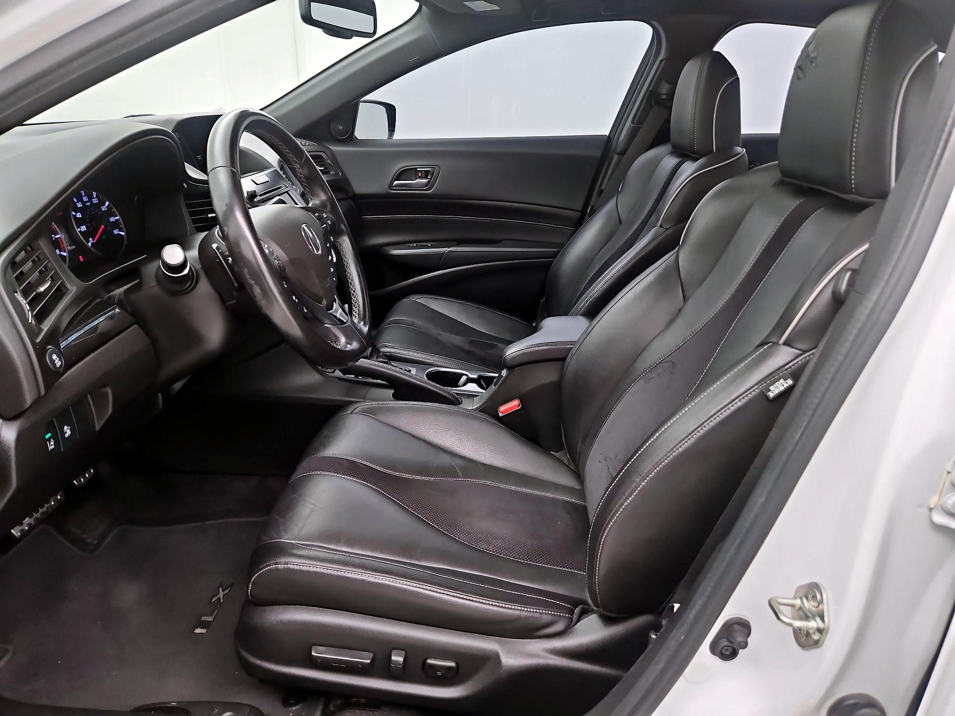 Thumbnail: 2019 Acura ILX - 11