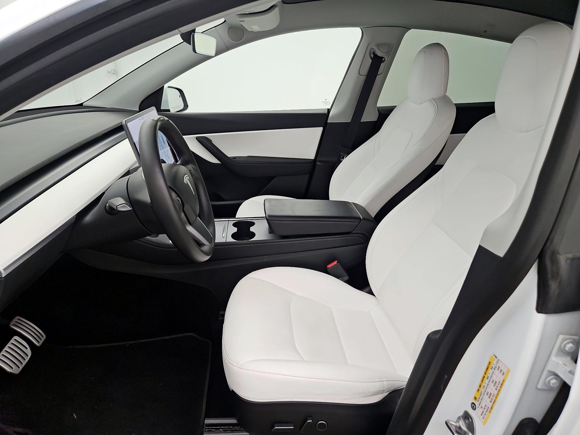 Thumbnail: 2022 Tesla Model Y - 11