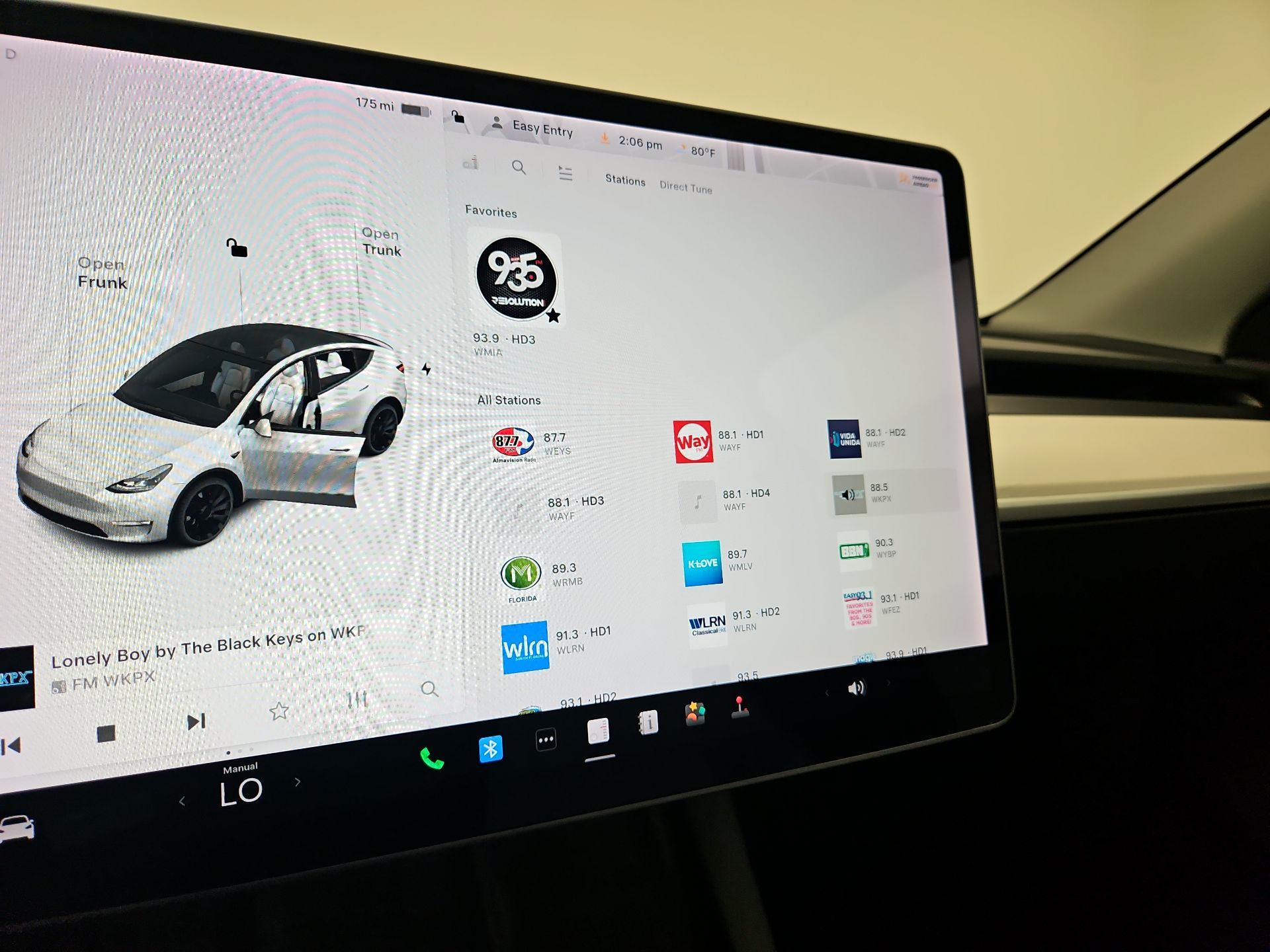 Thumbnail: 2022 Tesla Model Y - 16