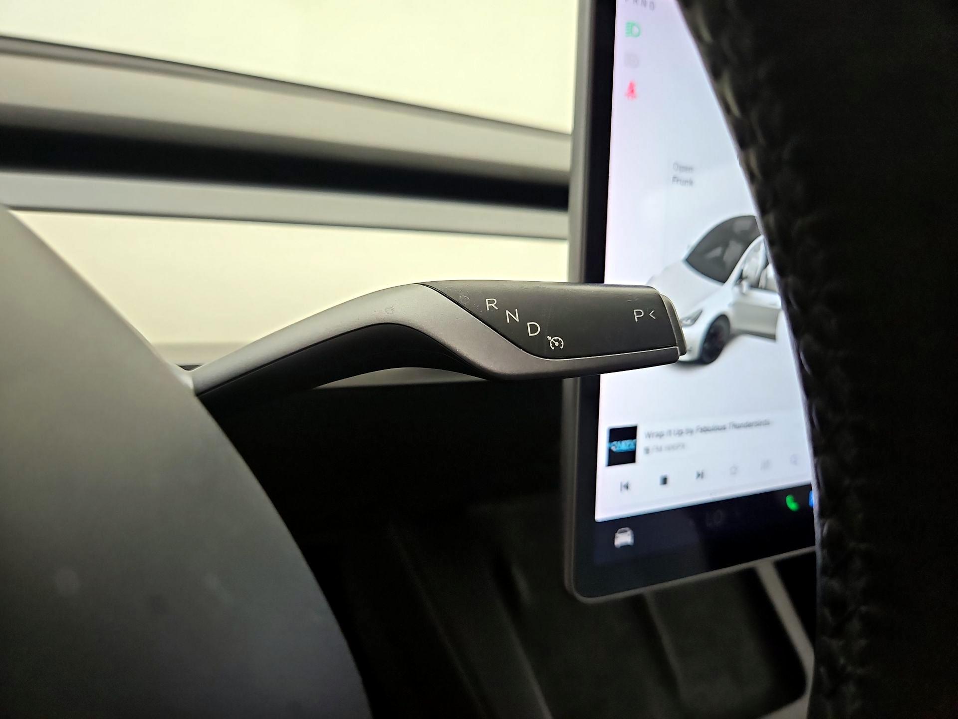 Thumbnail: 2022 Tesla Model Y - 18