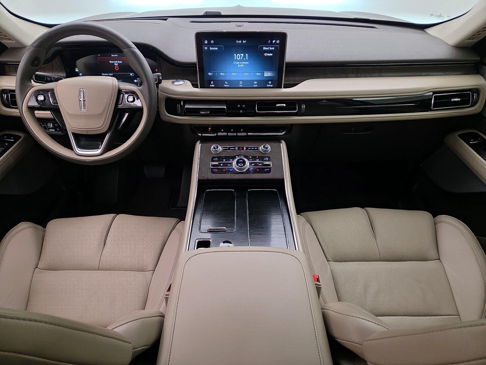 Thumbnail: 2020 Lincoln Aviator - 9