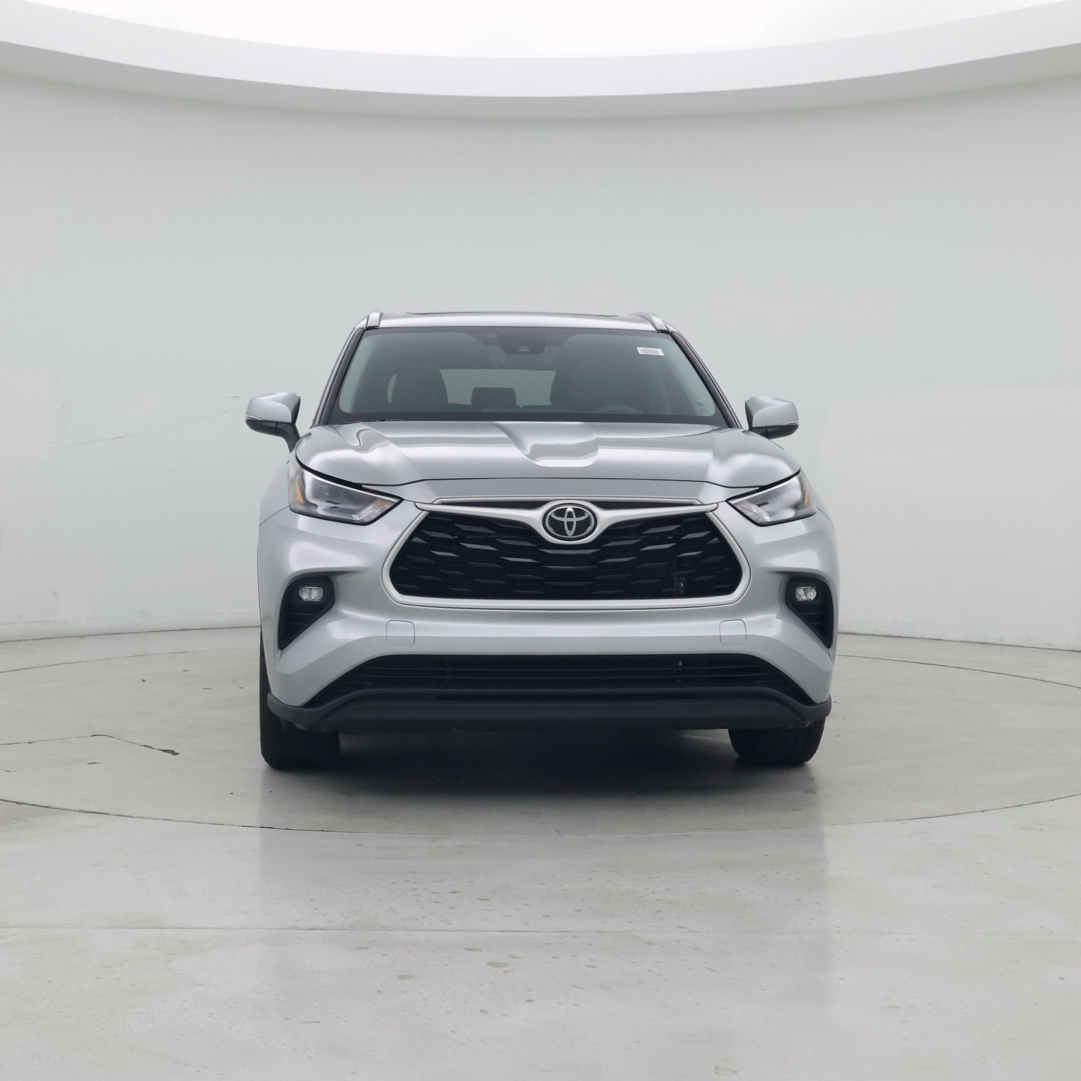 Thumbnail: 2022 Toyota Highlander - 5