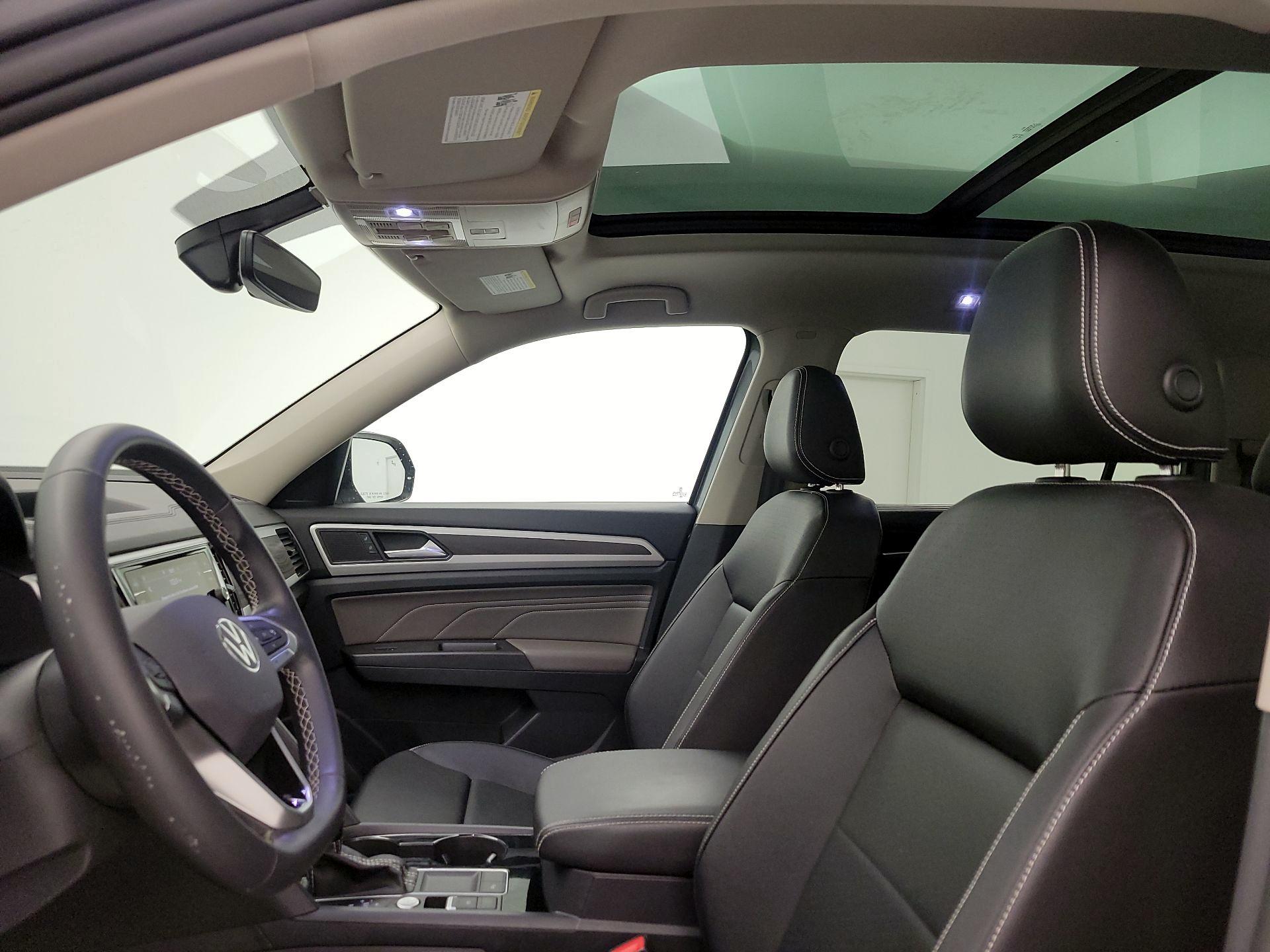Thumbnail: 2023 Volkswagen Atlas - 19