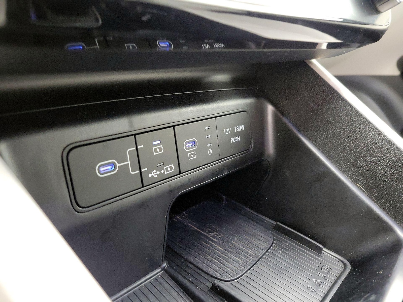 2025 Hyundai Tucson SEL Convenience - Photo 20