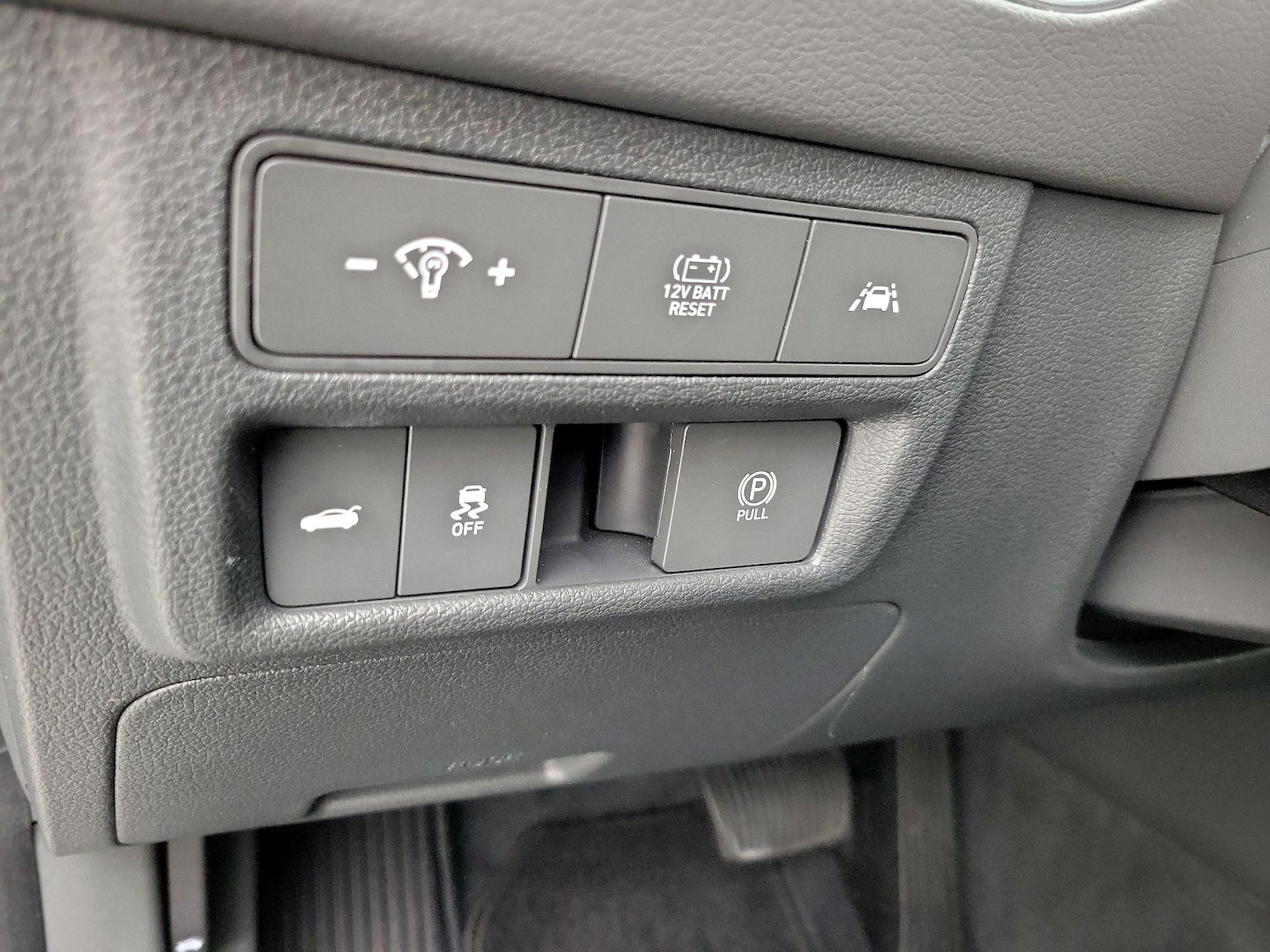 2023 Hyundai Sonata Hybrid Limited - Photo 14