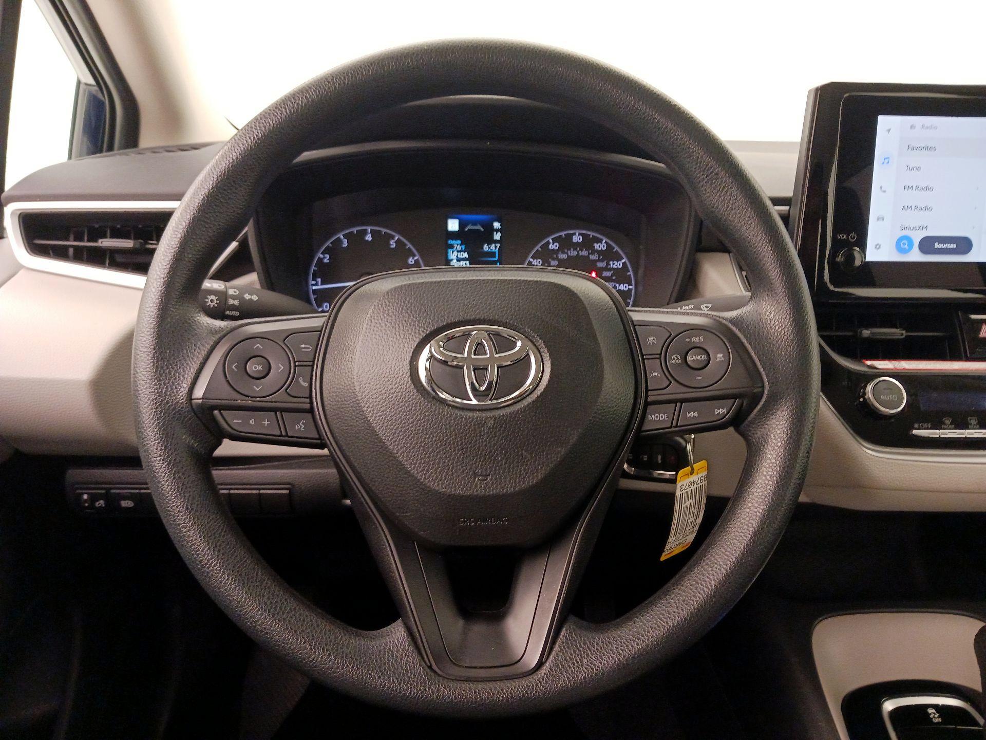 Thumbnail: 2025 Toyota Corolla - 10